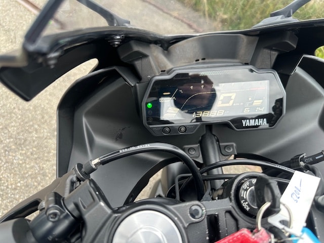 YAMAHA YZF-R 125 ABS - 3