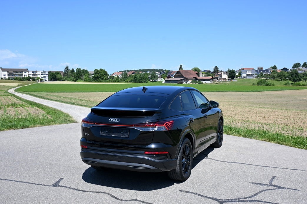 AUDI Q4 Sportback e-tron 35 - 3