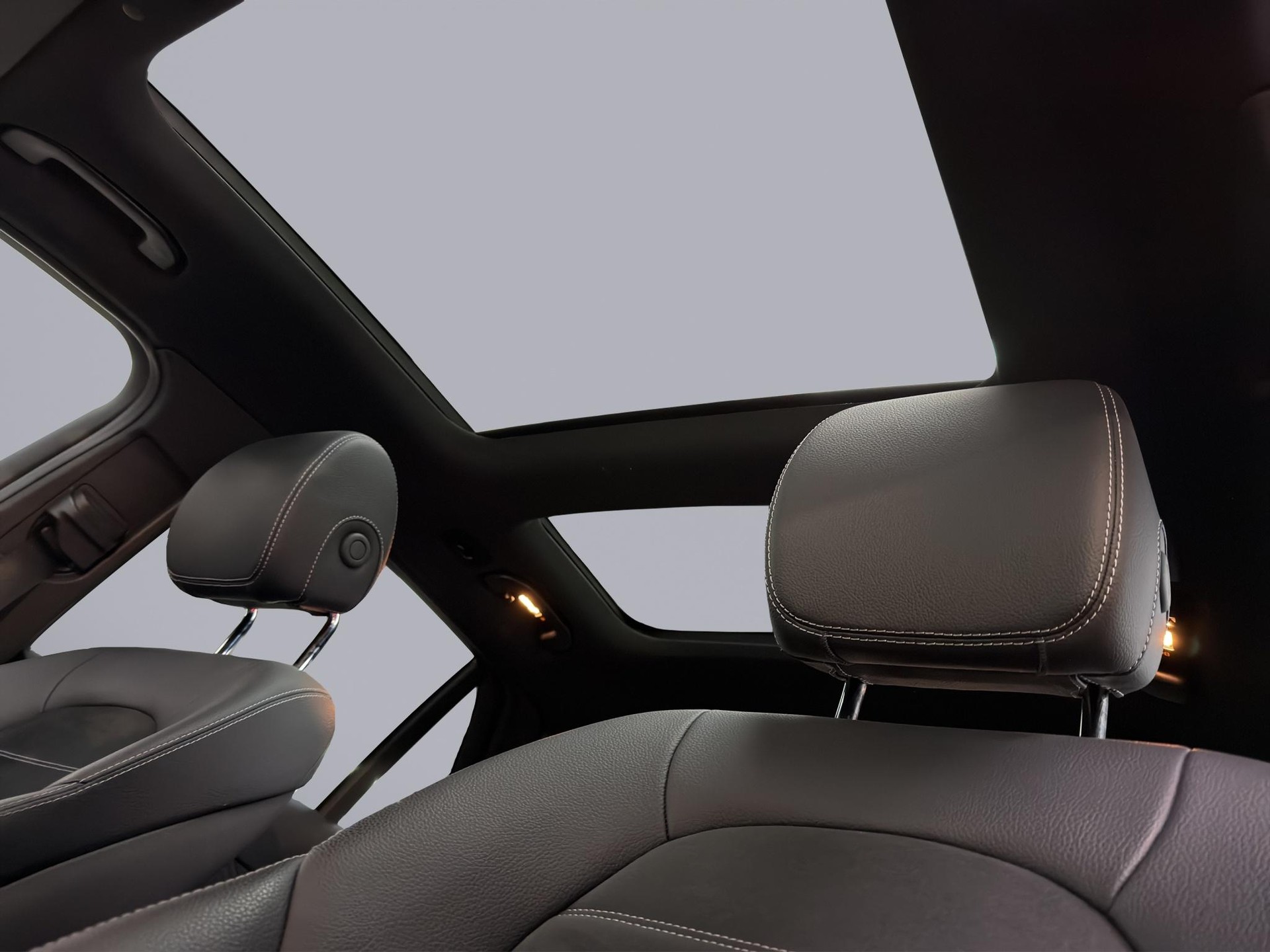 MERCEDES-BENZ GLC 220 d AMG Line 4m - 18