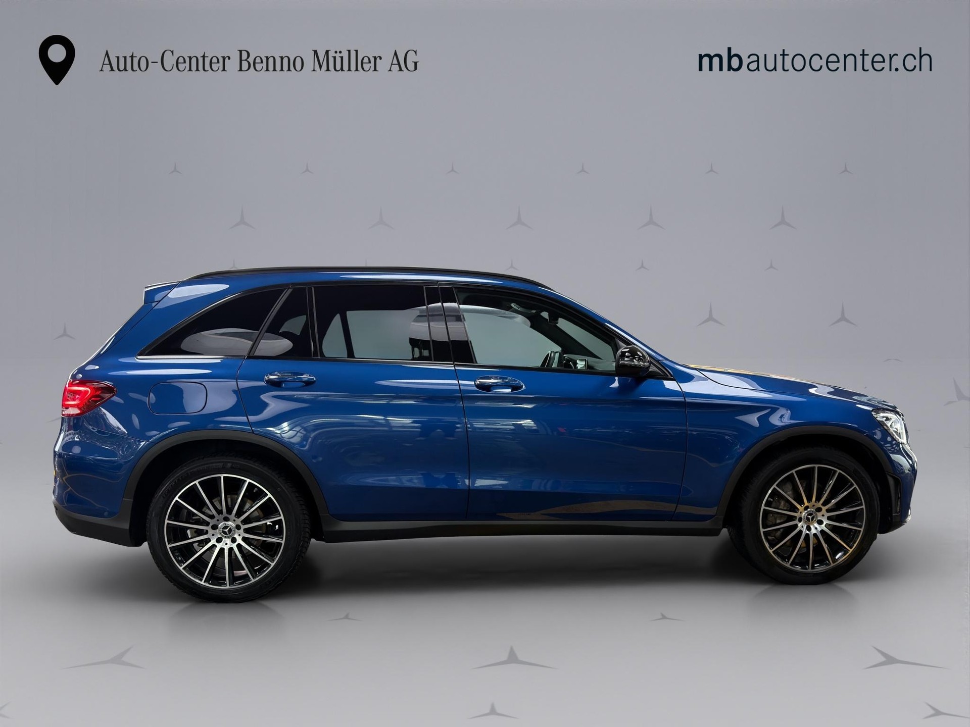 MERCEDES-BENZ GLC 220 d AMG Line 4m - 6