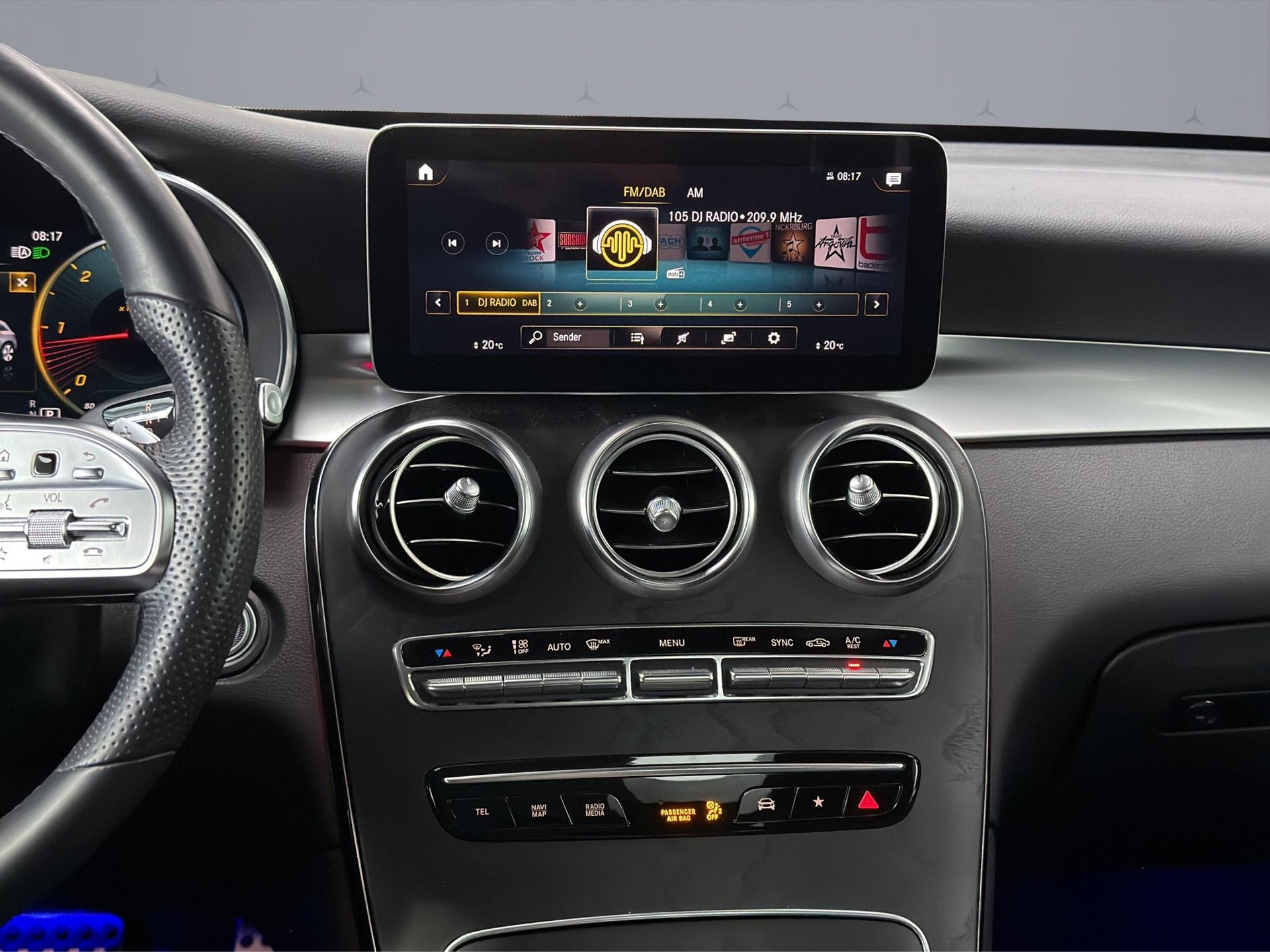 MERCEDES-BENZ GLC 220 d AMG Line 4m - 12