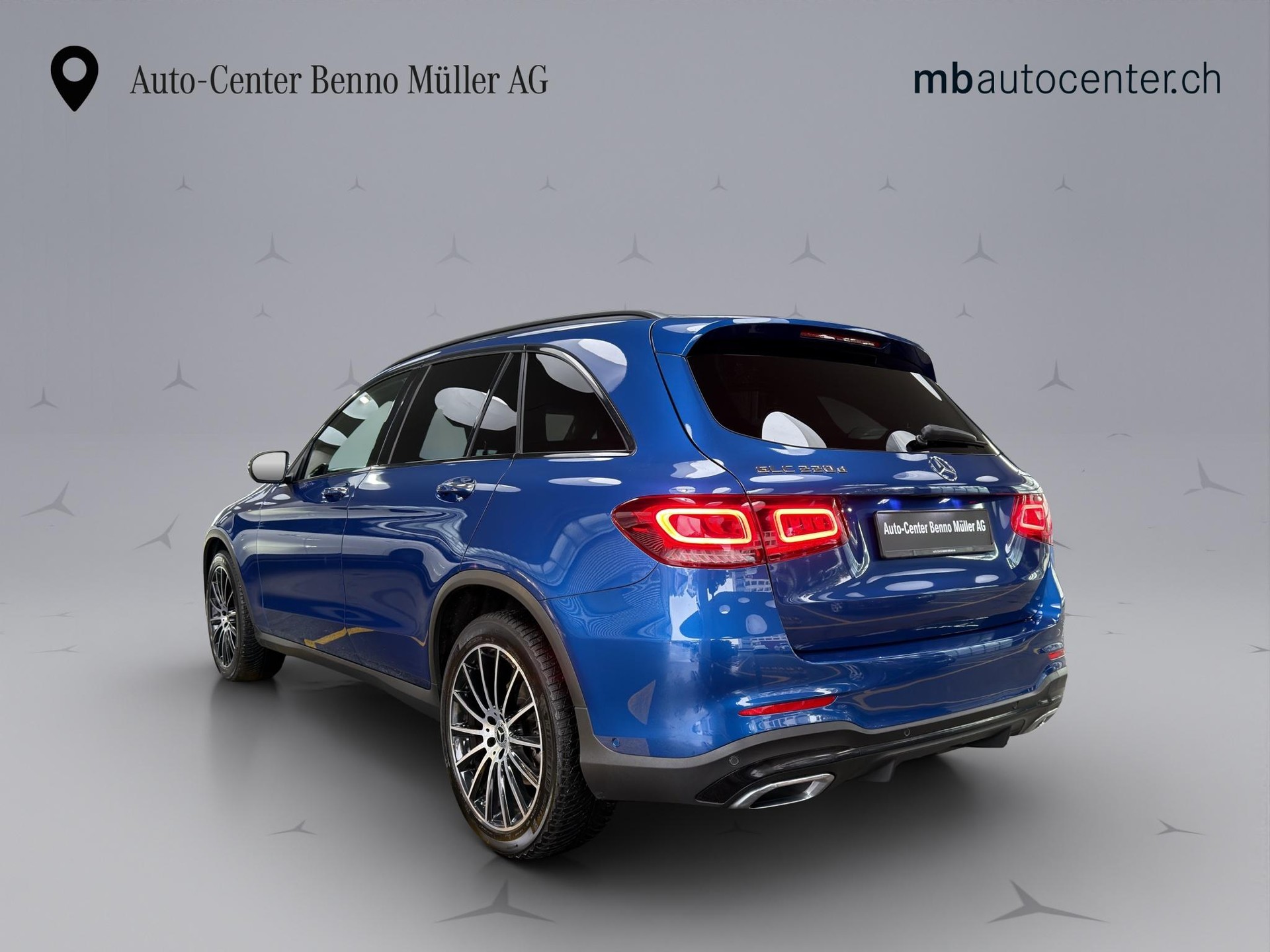MERCEDES-BENZ GLC 220 d AMG Line 4m - 3