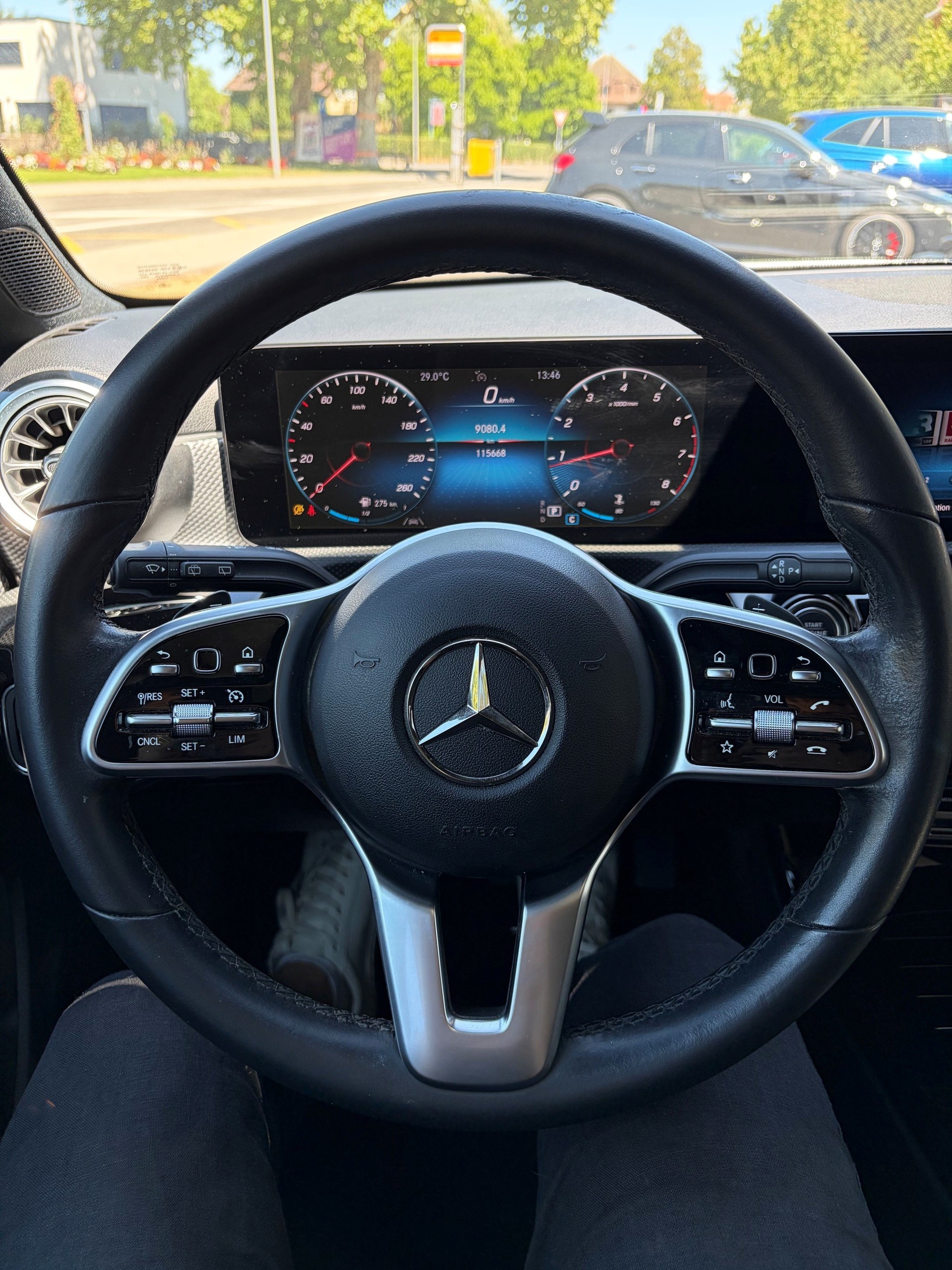 MERCEDES-BENZ A 180 Night Star 7G-DCT - 8