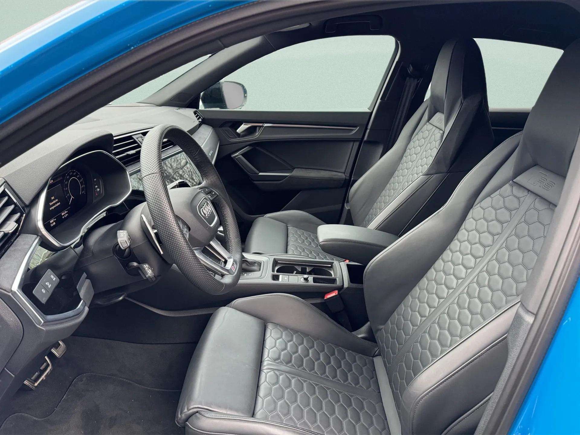 AUDI RS Q3 Sportback quattro S tronic - 11