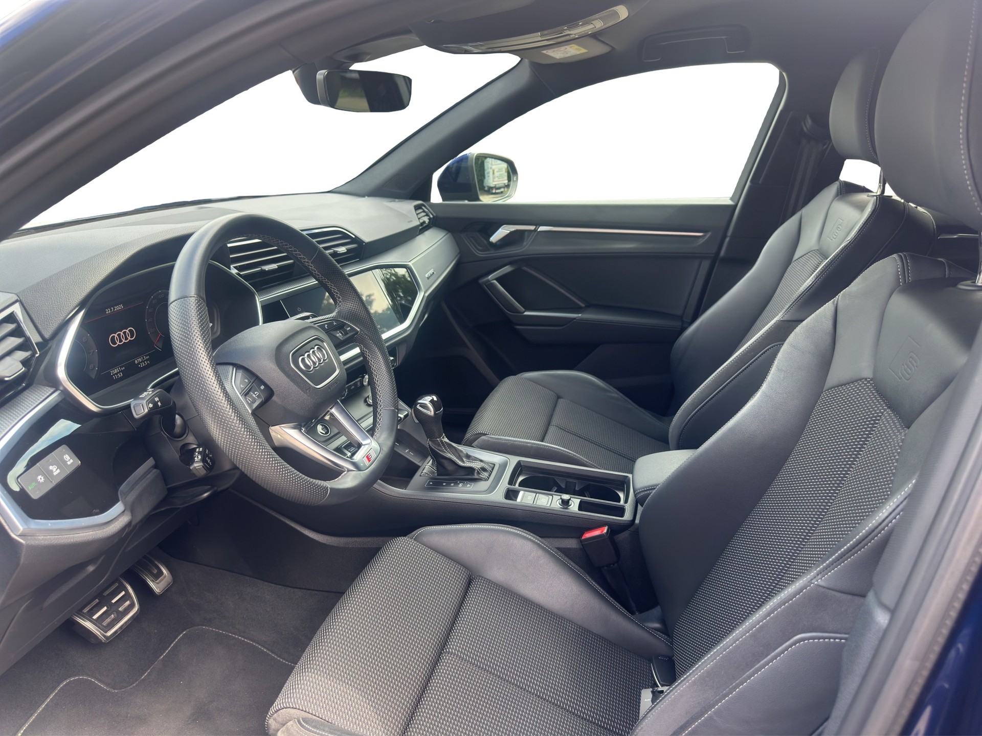 AUDI Q3 Sportback 40 TFSI S line quattro S-tronic - 10