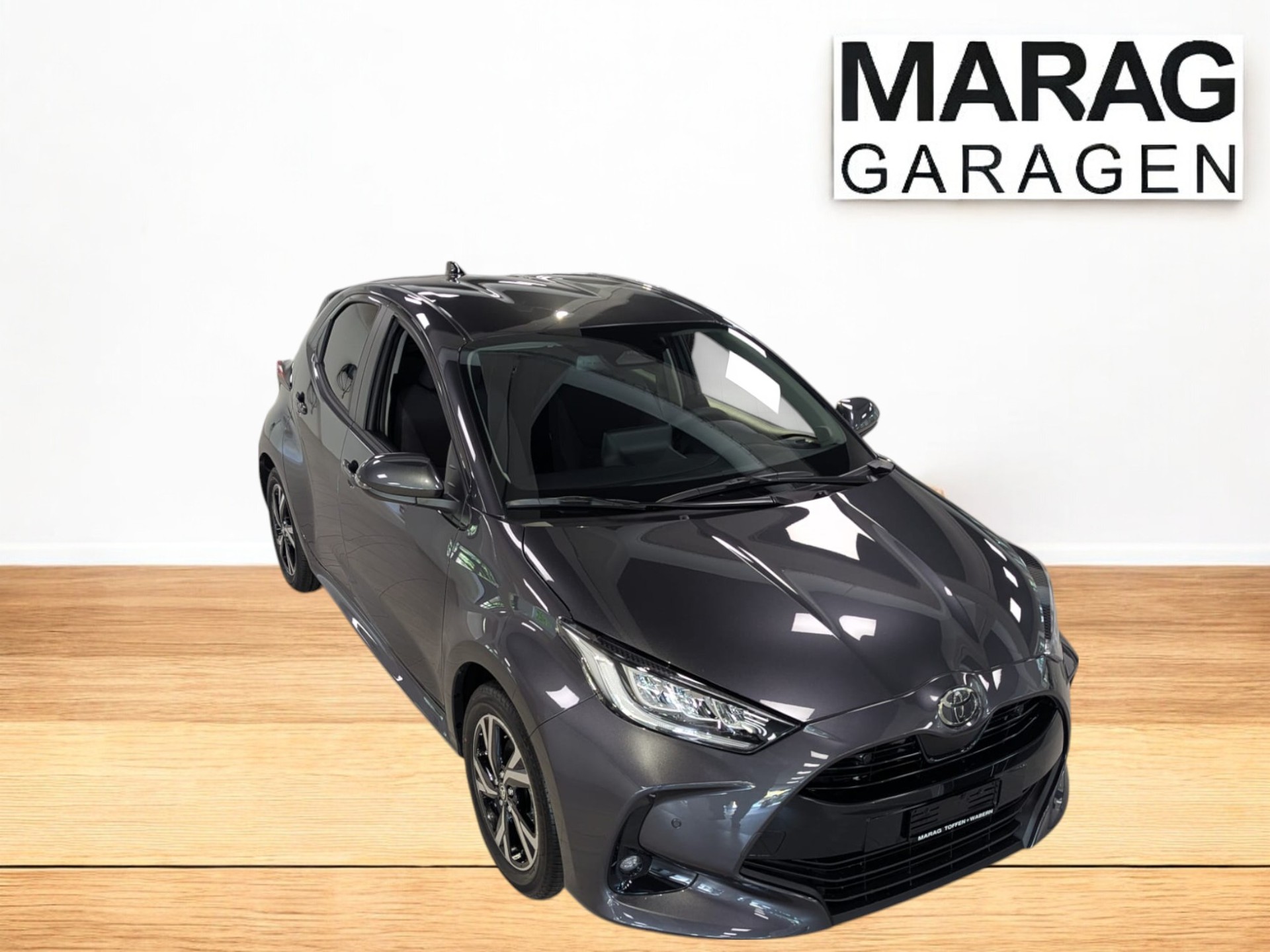 TOYOTA Yaris 1.5 Trend e-CVT - 4