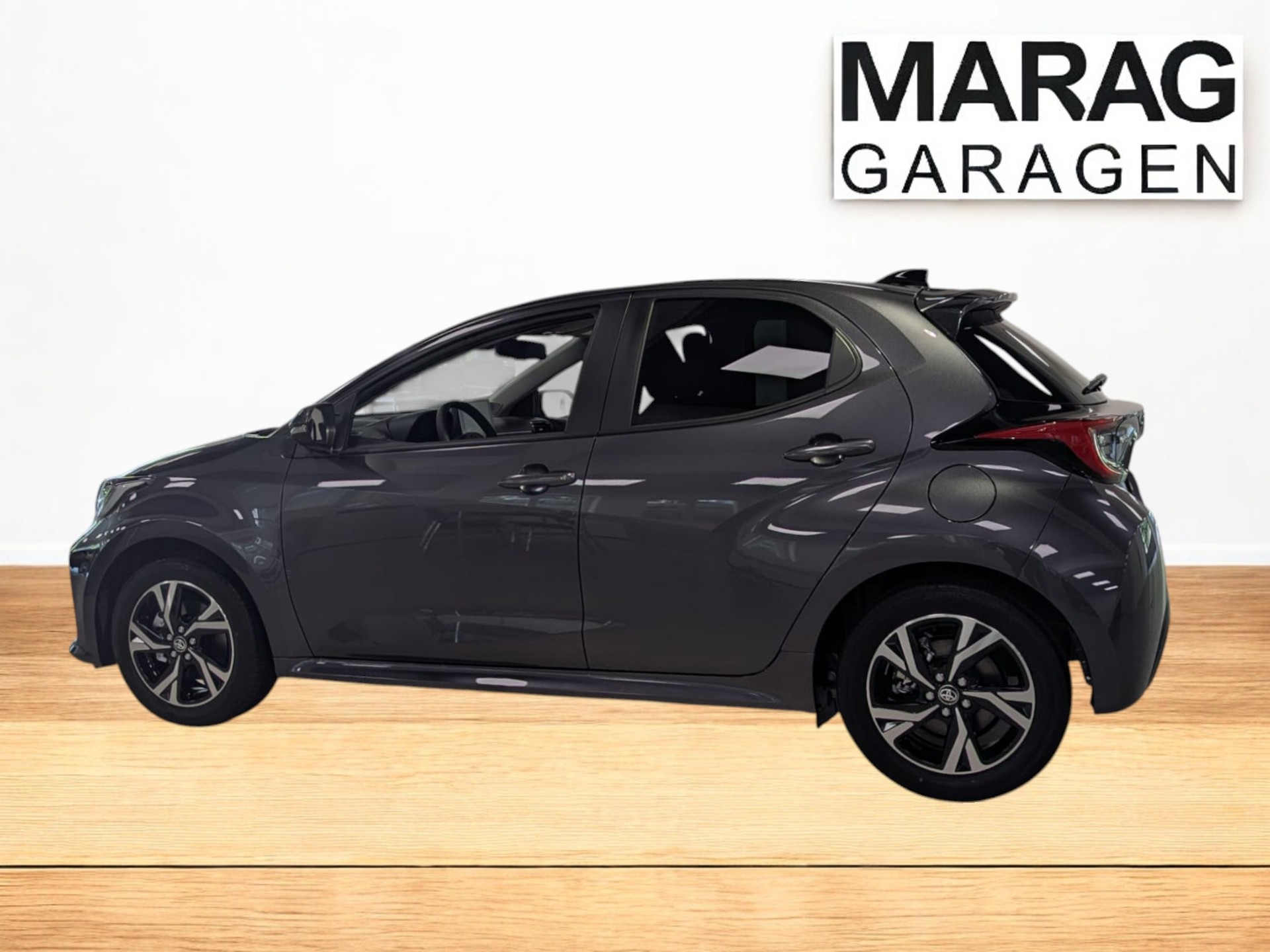 TOYOTA Yaris 1.5 Trend e-CVT - 9