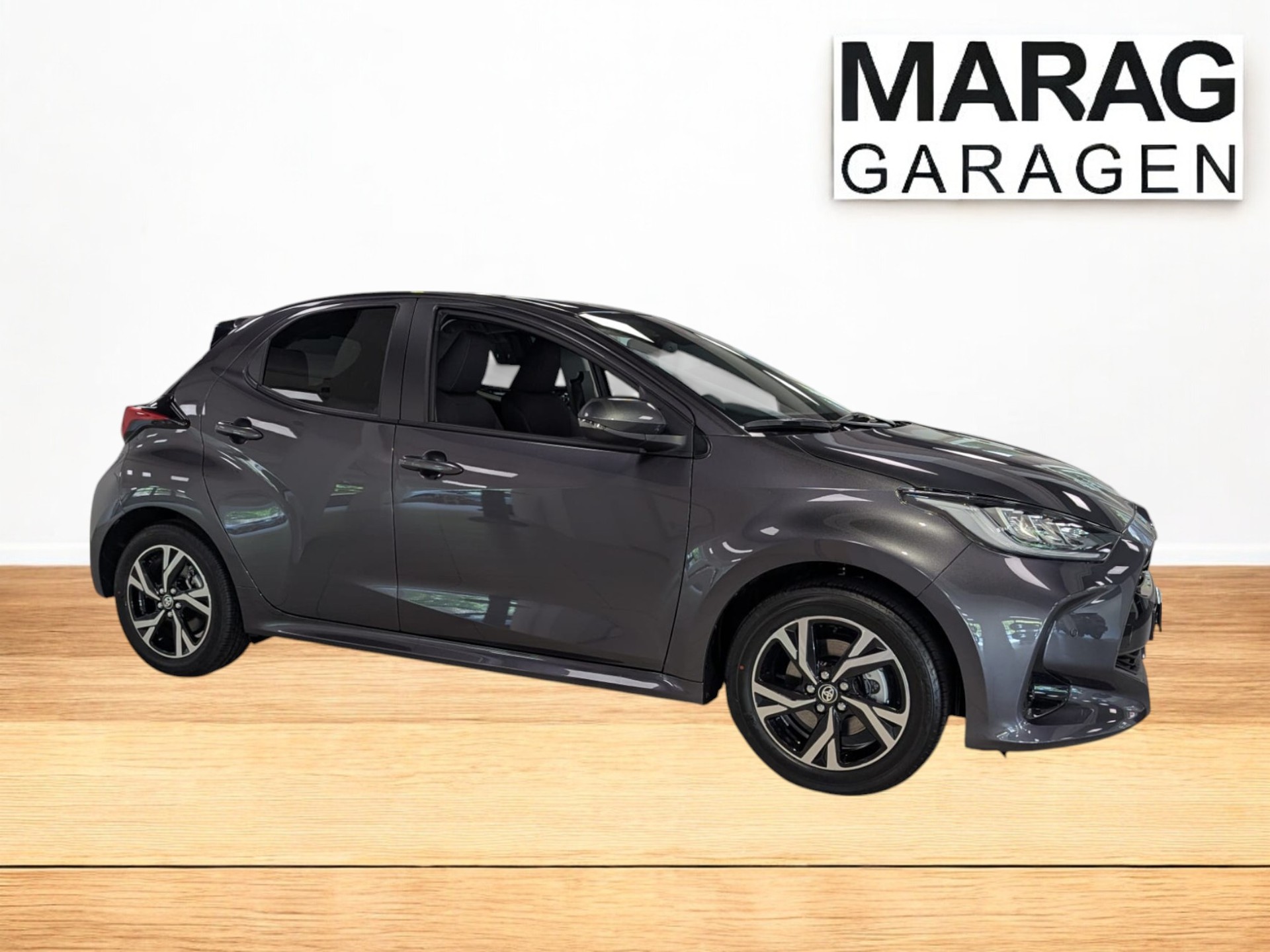 TOYOTA Yaris 1.5 Trend e-CVT - 2