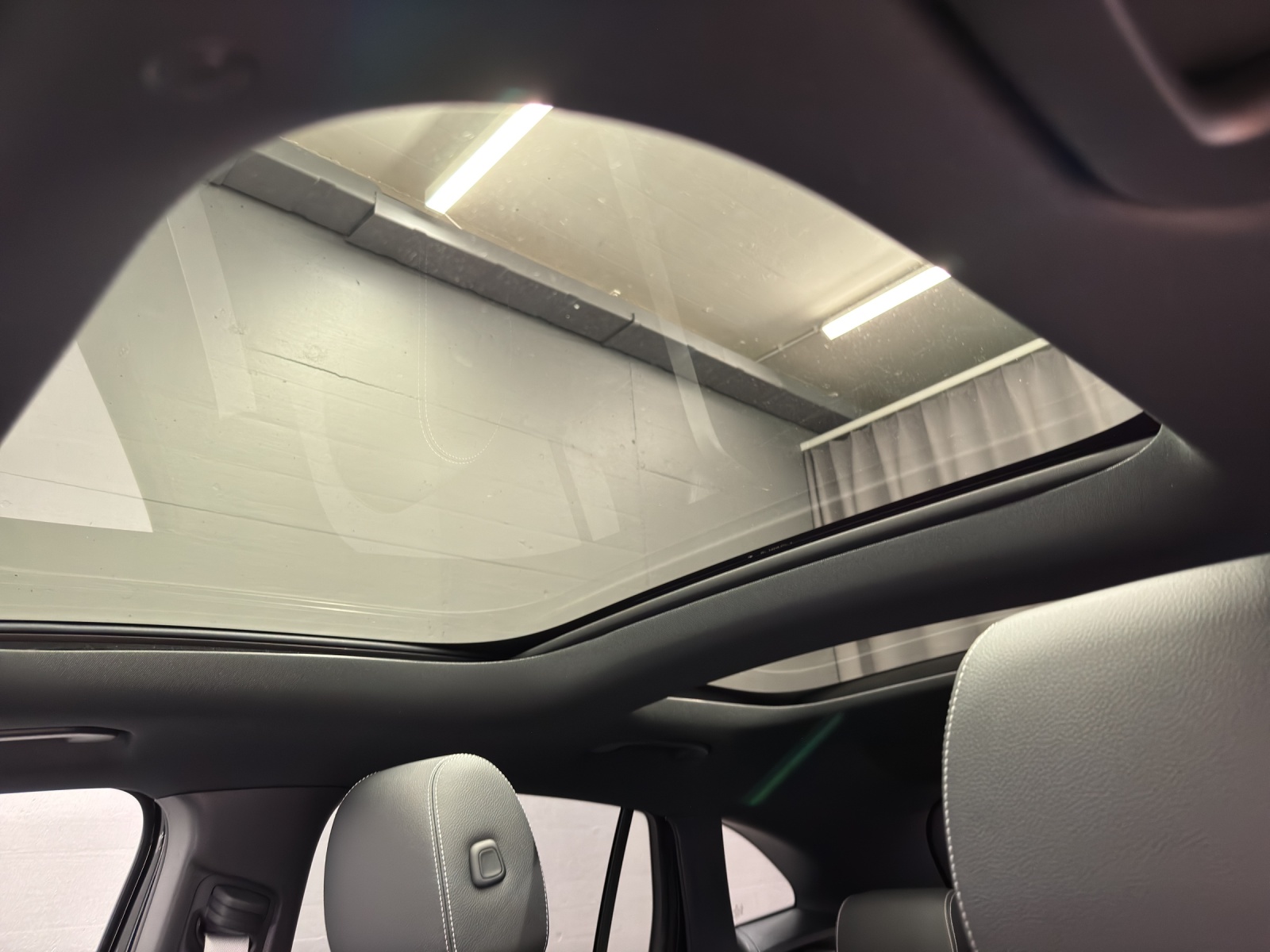 MERCEDES-BENZ GLA 220 d AMG Line 4Matic Swiss Star - 16