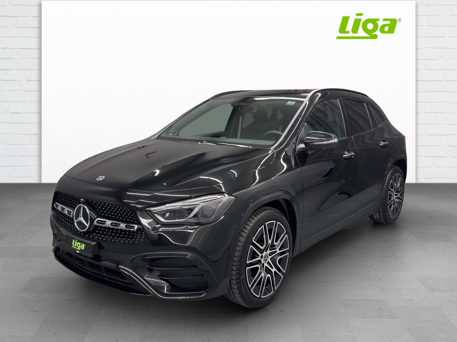 MERCEDES-BENZ GLA 220 d AMG Line 4Matic Swiss Star - 2