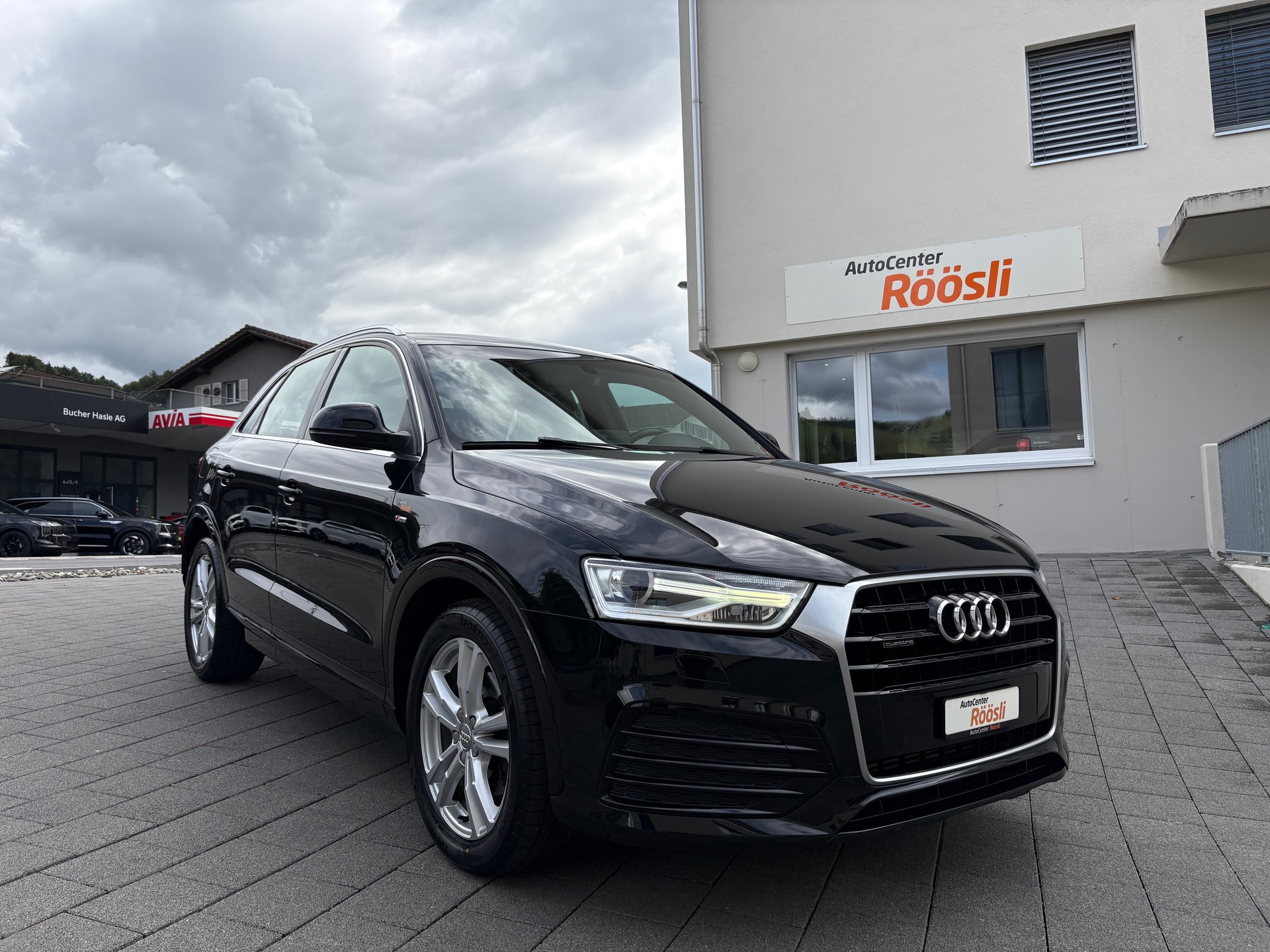 AUDI Q3 2.0 TFSI sport quattro S-tronic