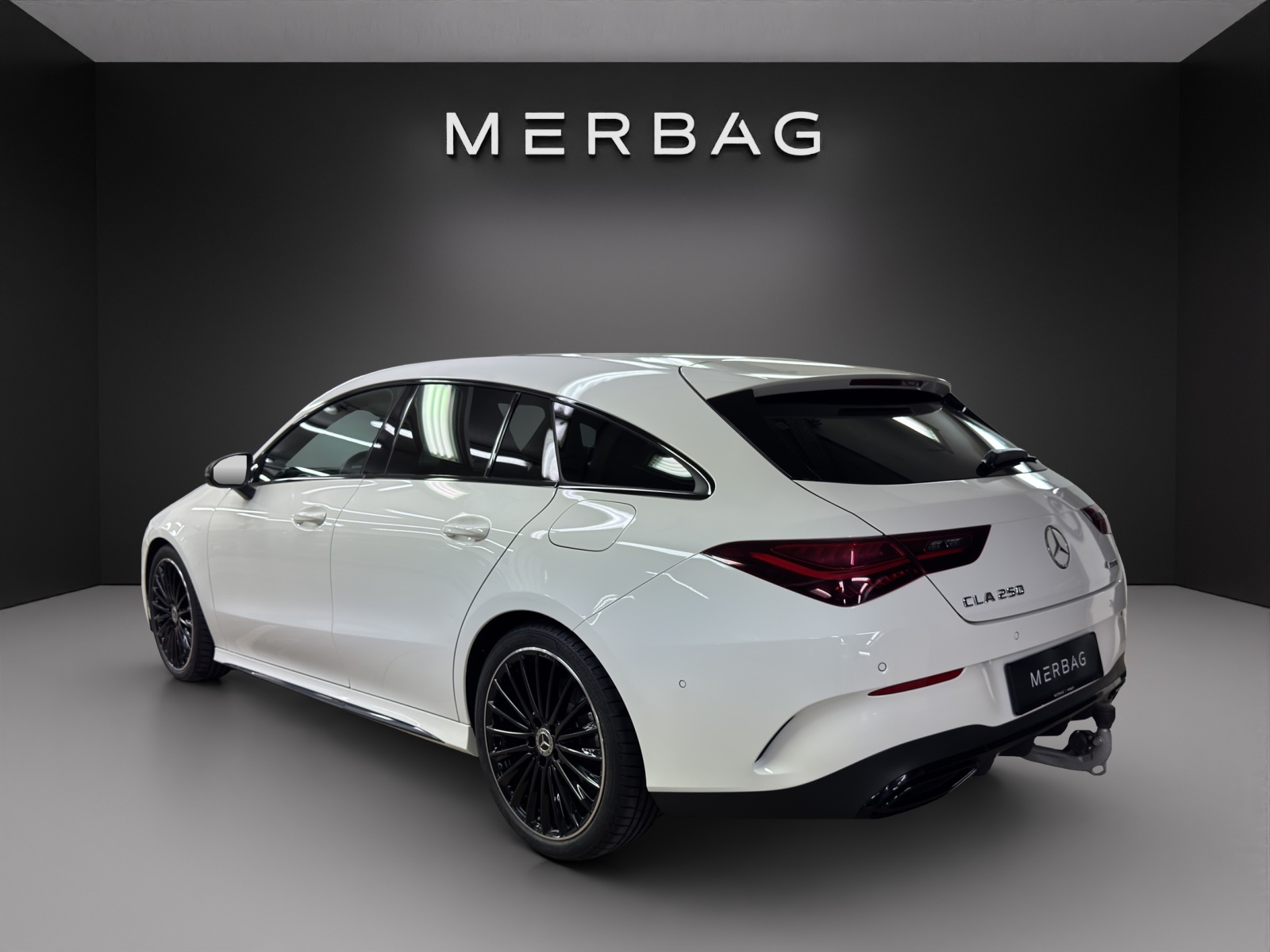 MERCEDES-BENZ CLA SB 250 8G-DCT 4M - 3