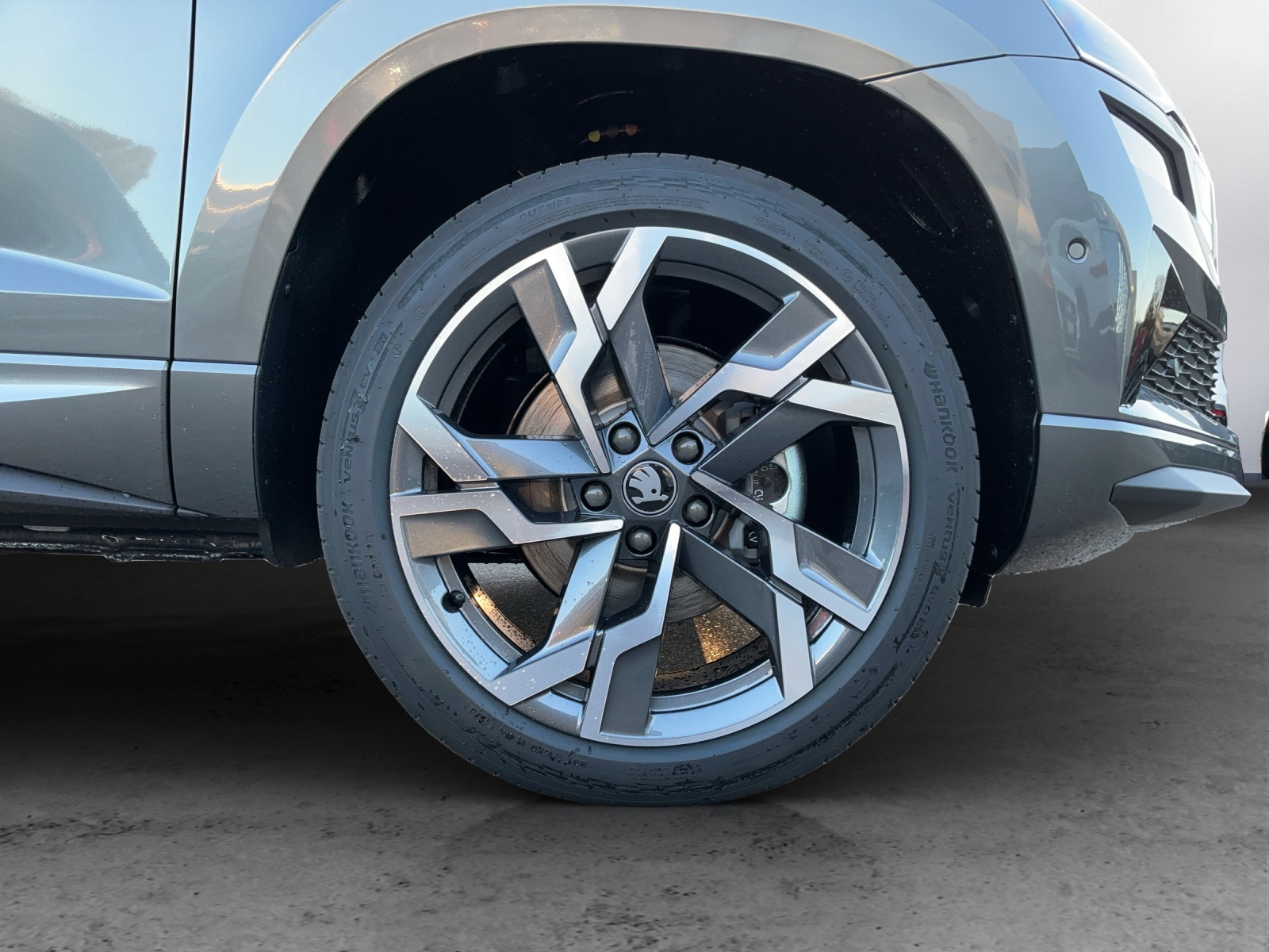 SKODA Karoq 2.0 TSI SportLine 4x4 DSG - 13