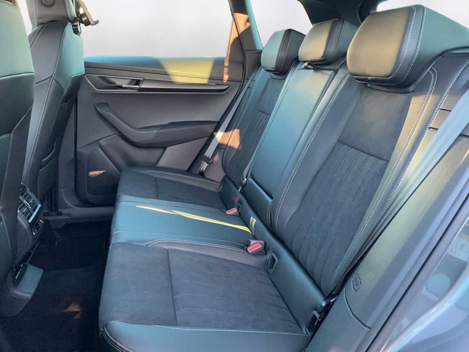 SKODA Karoq 2.0 TSI SportLine 4x4 DSG - 11