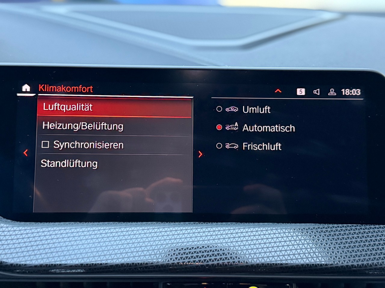BMW M135i xDrive Swiss Performance Steptronic, Bild 17