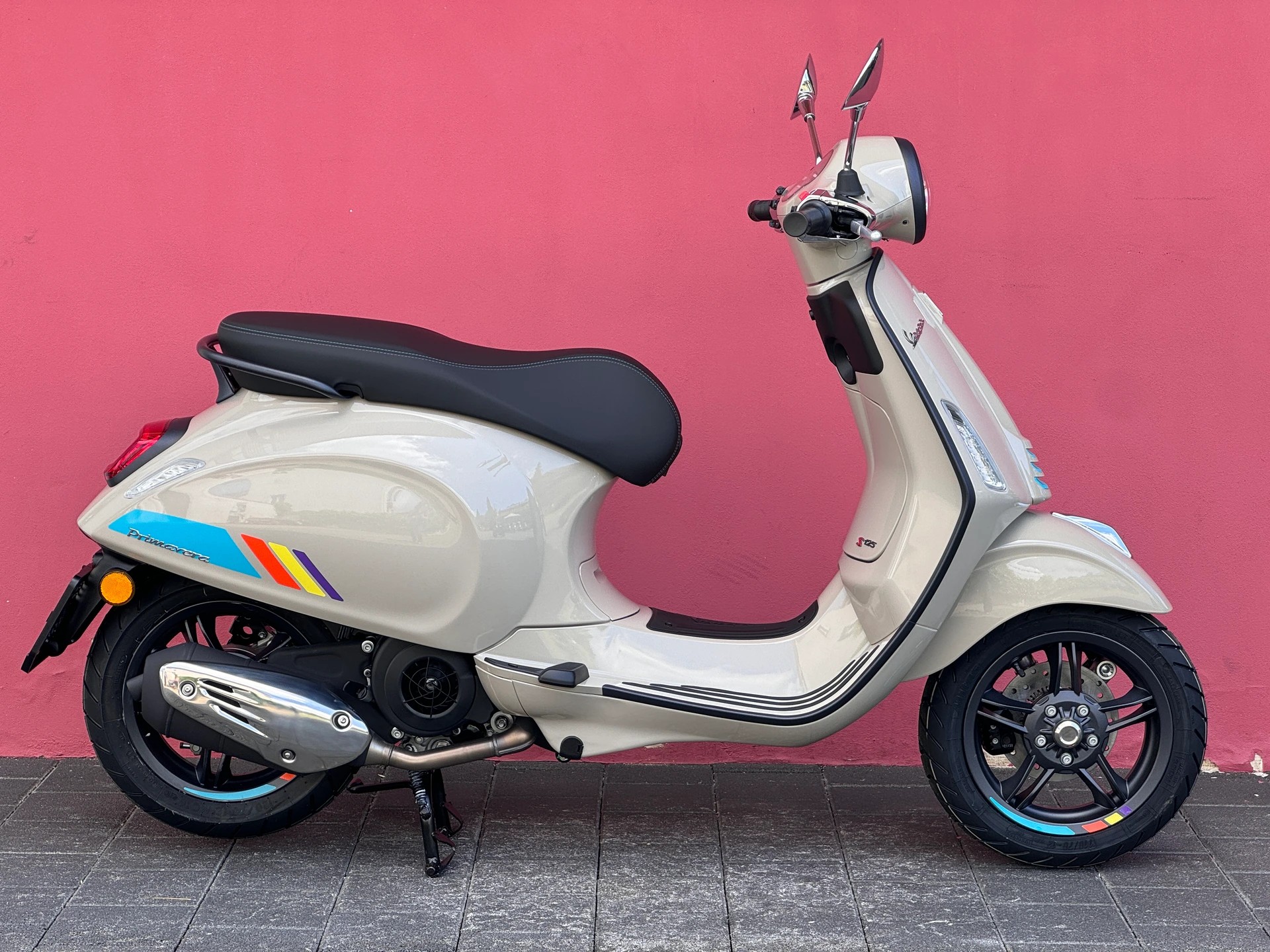 PIAGGIO Vespa 125 Primavera Sport ABS - 1