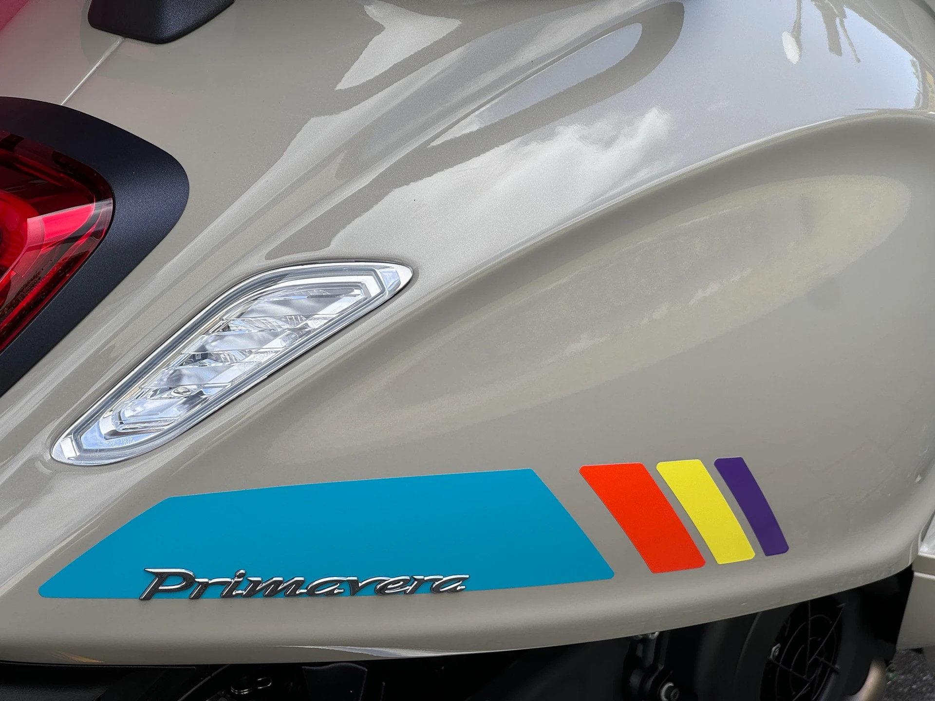 PIAGGIO Vespa 125 Primavera Sport ABS - 6