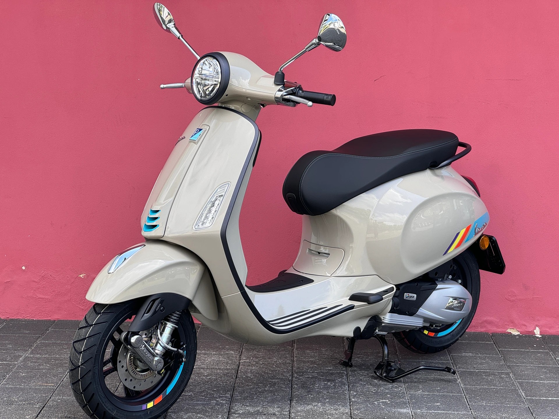 PIAGGIO Vespa 125 Primavera Sport ABS - 12
