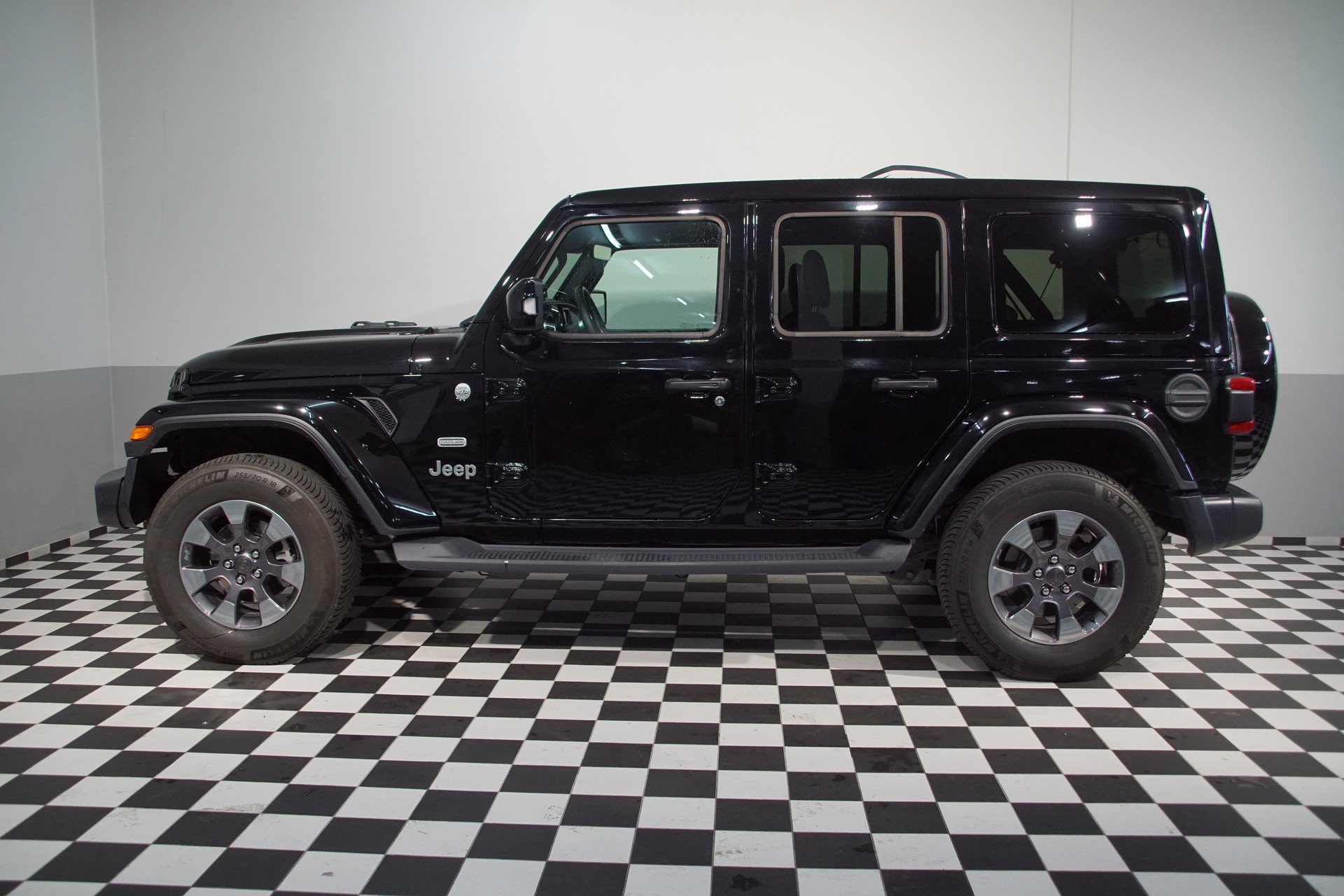 JEEP Wrangler 2.0 Unlimited Sahara Overland *swiss* Automatic - 10