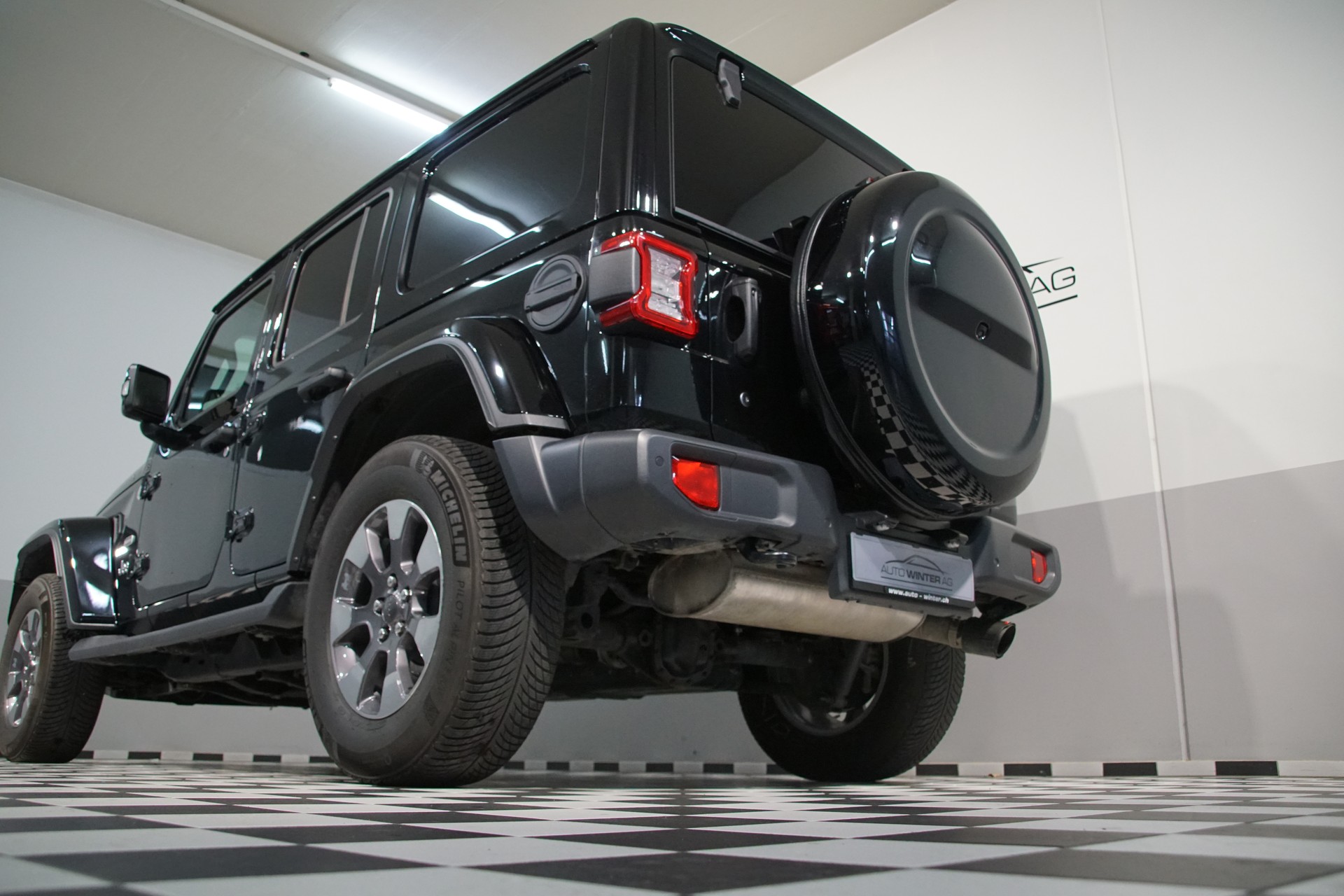 JEEP Wrangler 2.0 Unlimited Sahara Overland *swiss* Automatic - 9