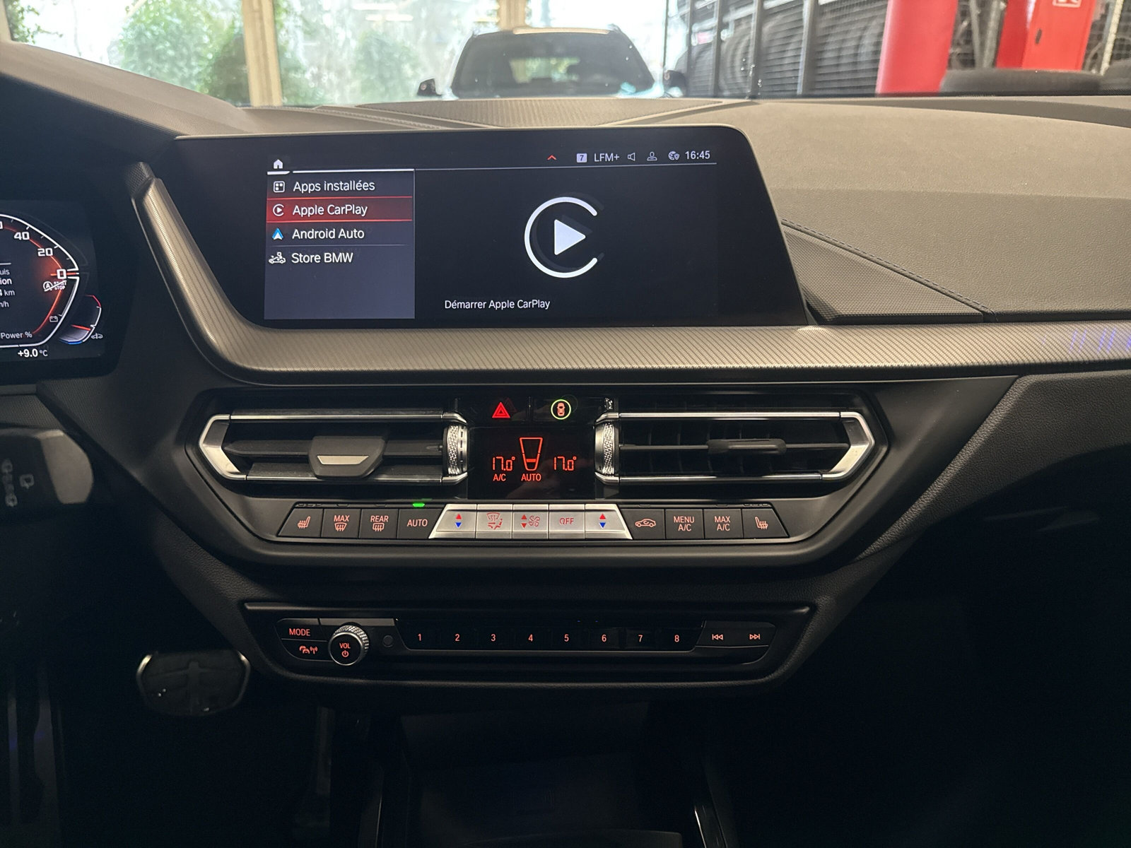 BMW M135i xDrive Steptronic - 11