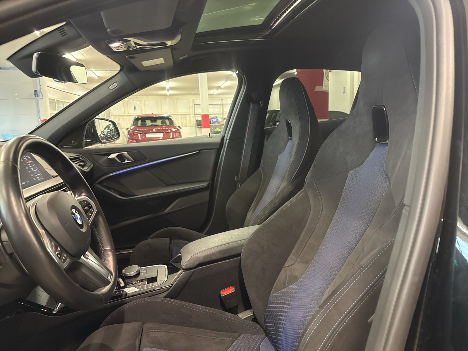 BMW M135i xDrive Steptronic - 10