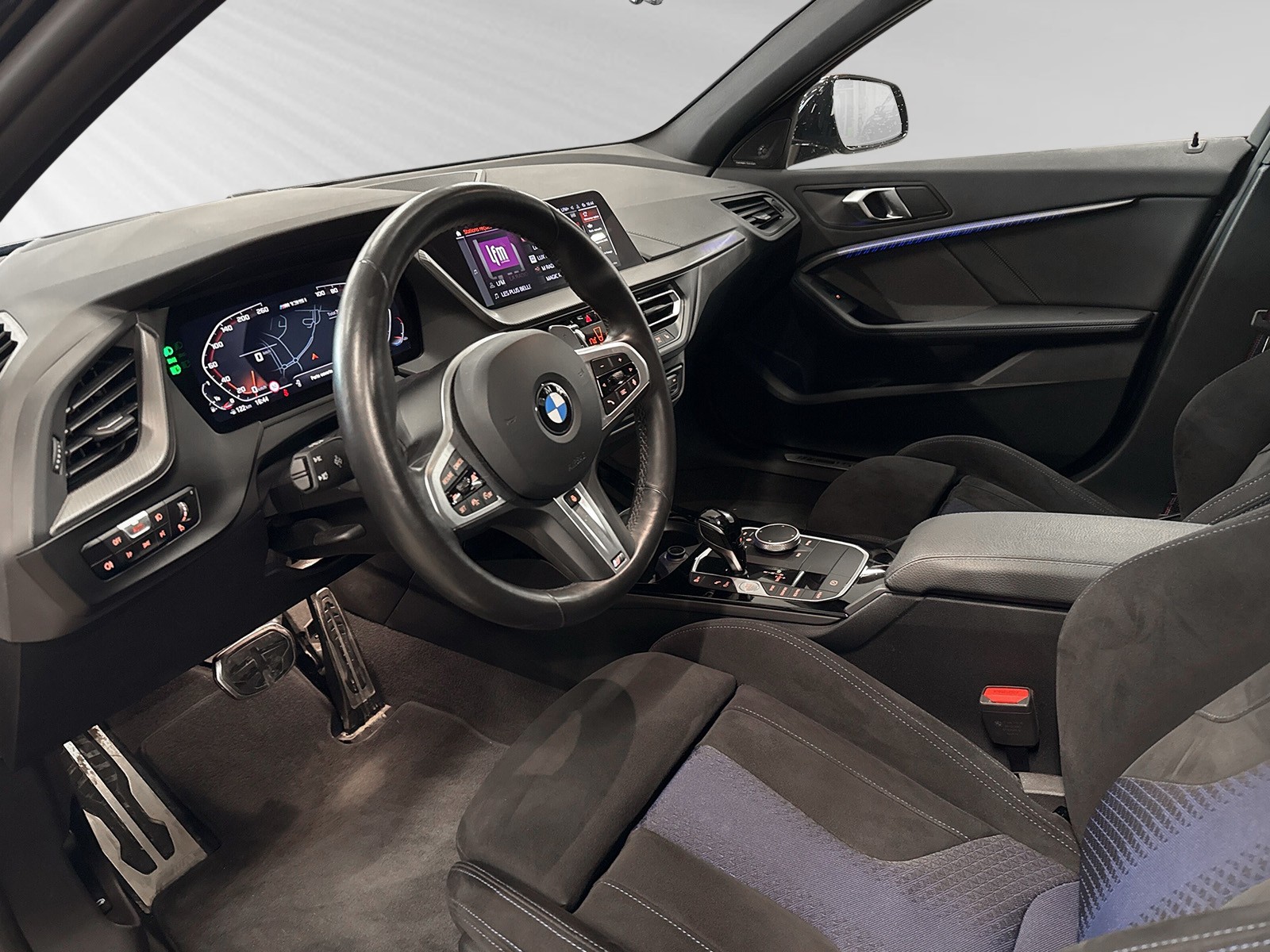 BMW M135i xDrive Steptronic - 4