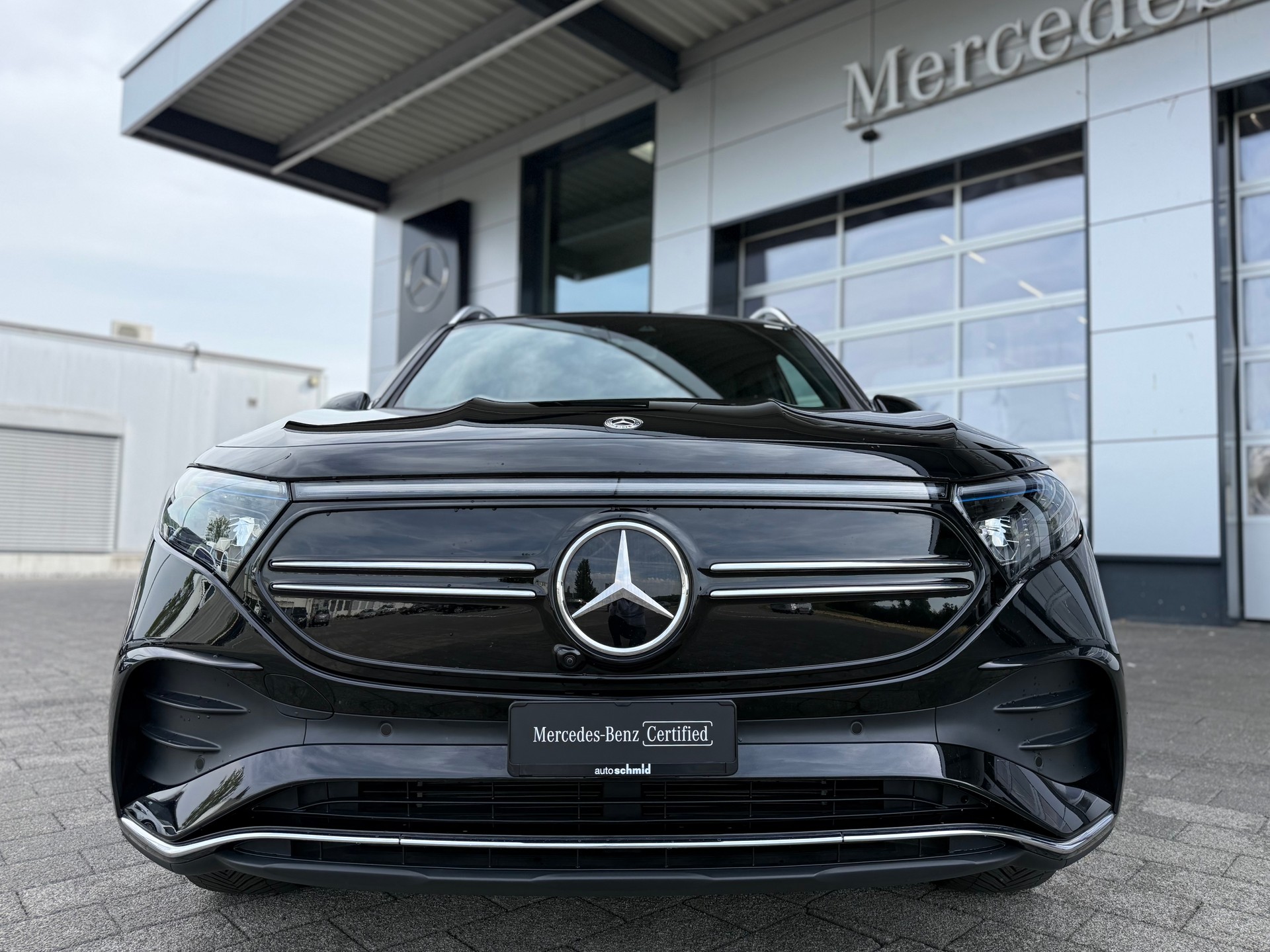 MERCEDES-BENZ EQB 350 AMG Line 4Matic - 3