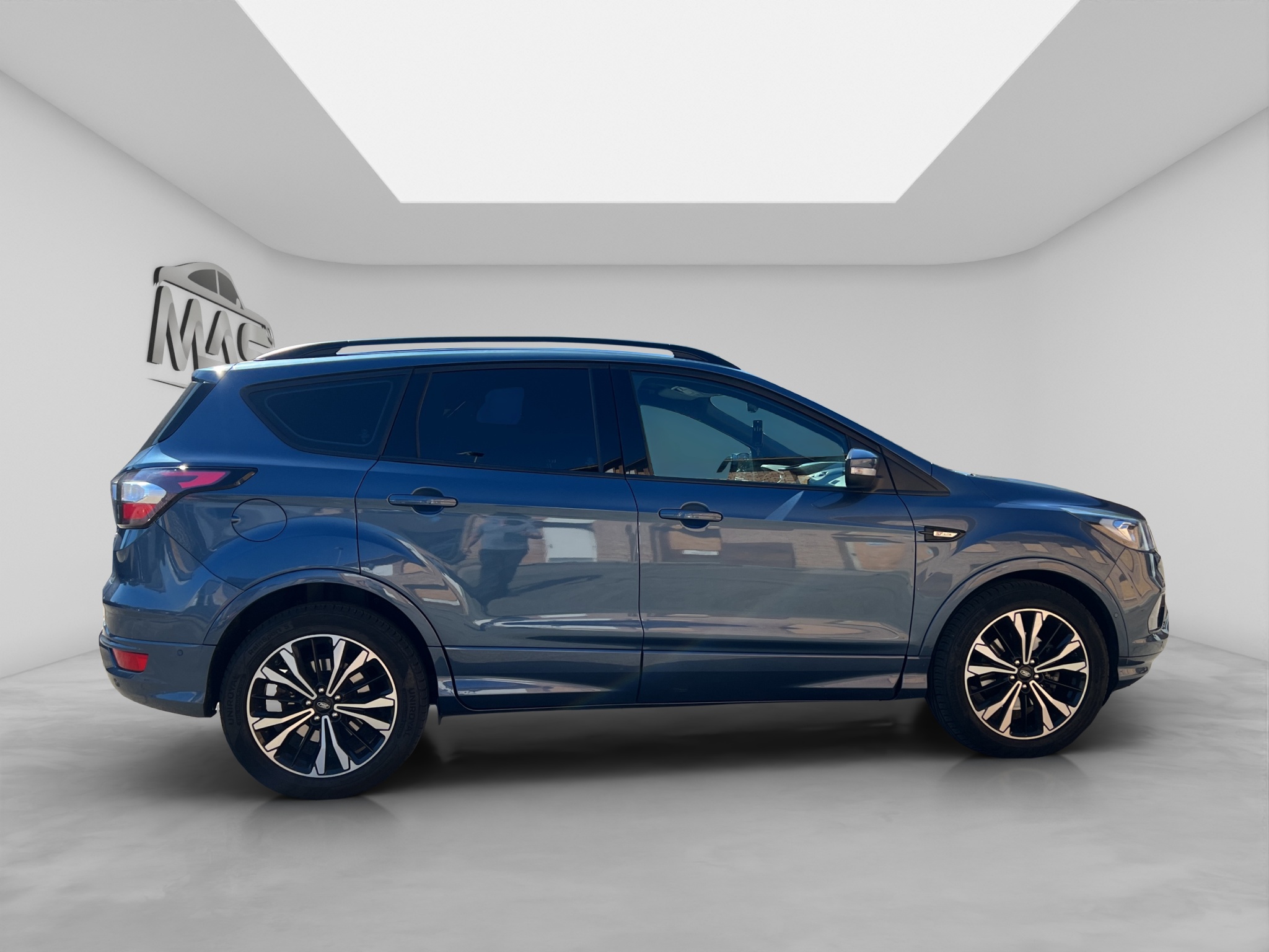 FORD KUGA 7