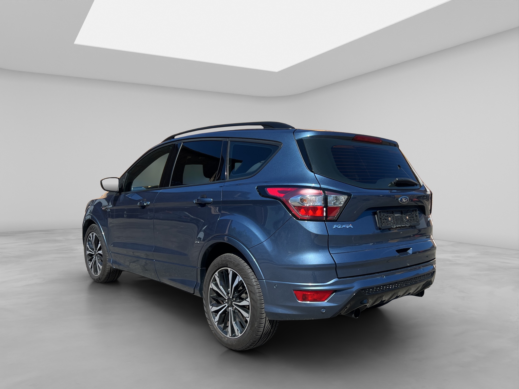 FORD KUGA 4