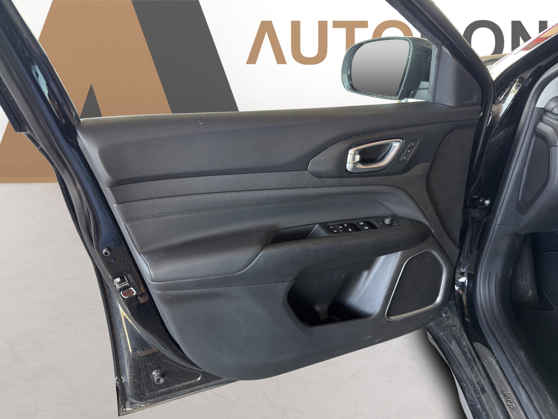 JEEP Compass 1.5 Turbo Summit MHEV - 11