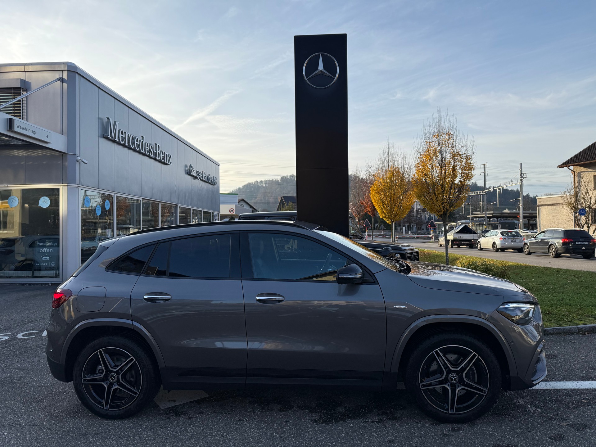 MERCEDES-BENZ GLA 250 e EQ Star 8G-DCT - 9