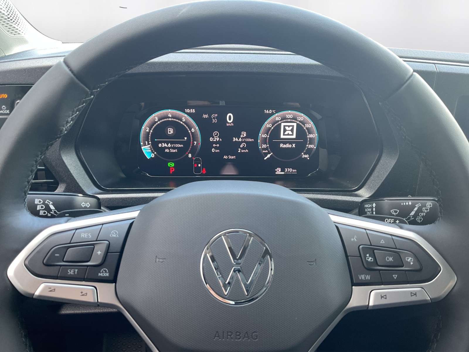 VW Caddy Cargo 1.5 TSI Entry DSG - 8