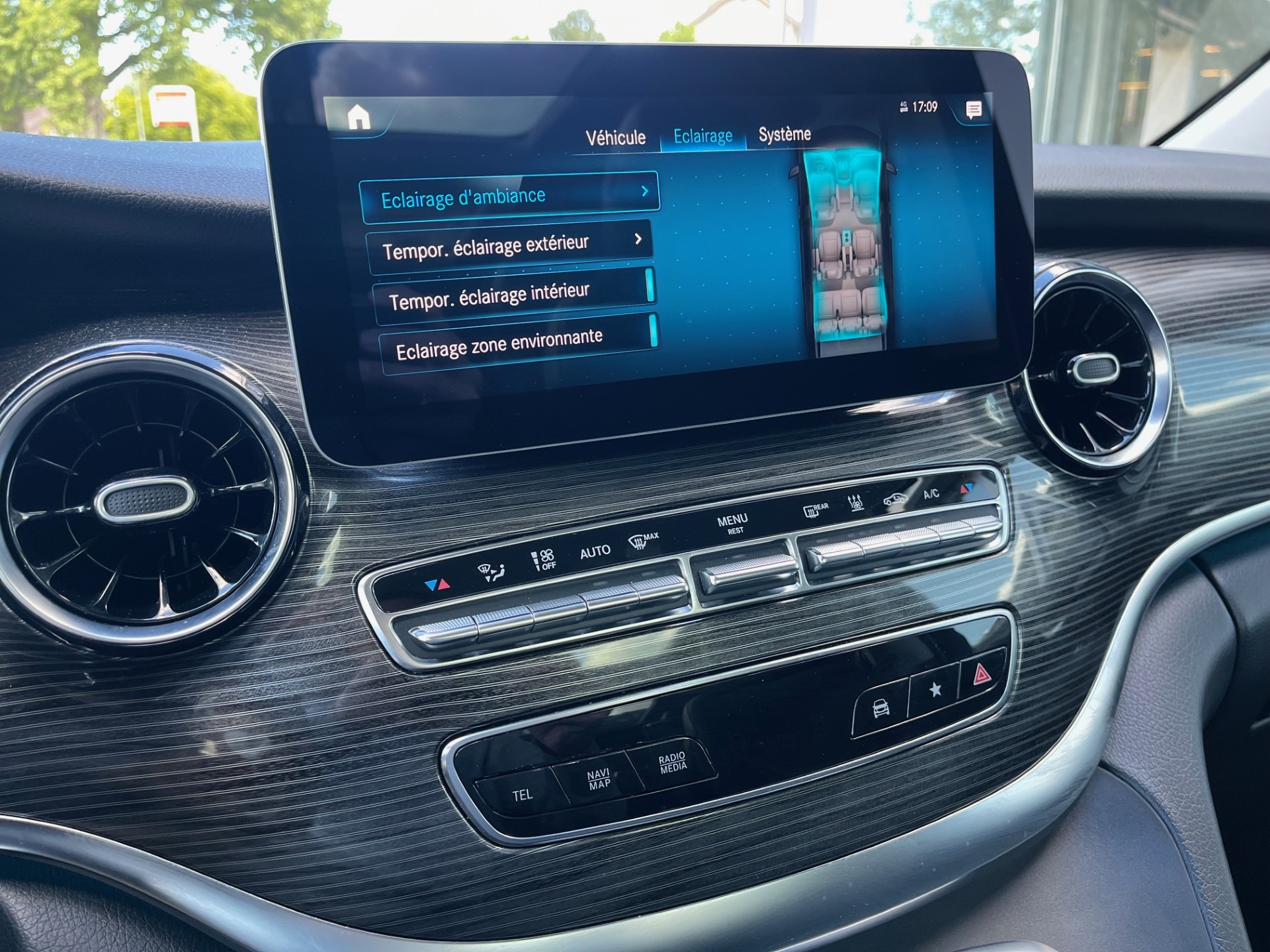 MERCEDES-BENZ V 300 d lang Avantgarde 4Matic 9G-Tronic - 22