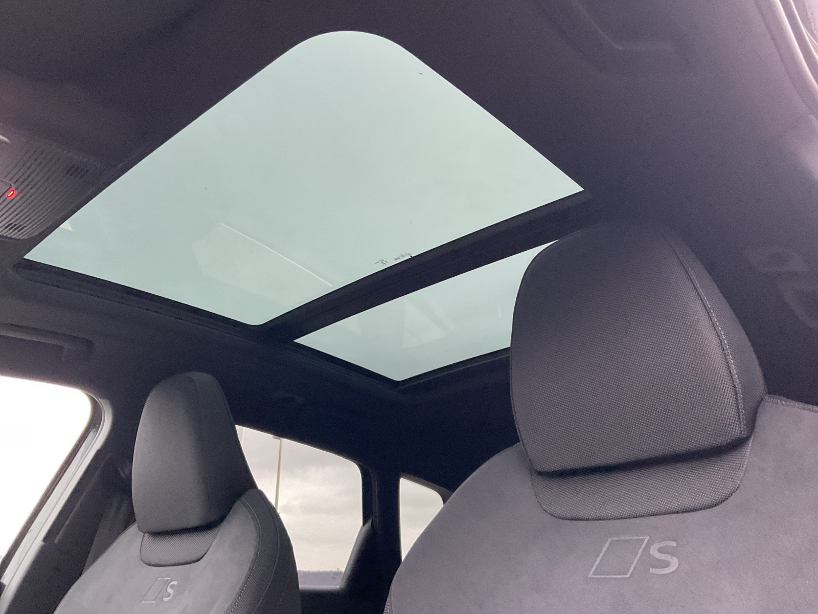 AUDI Q3 SUV e-hybrid 200 kW S tronig - 15