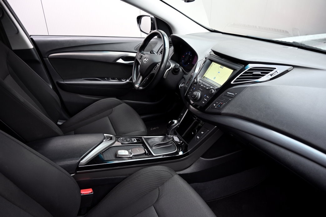 HYUNDAI i40 Wagon 1.7 CRDI Amplia Automatic - 5