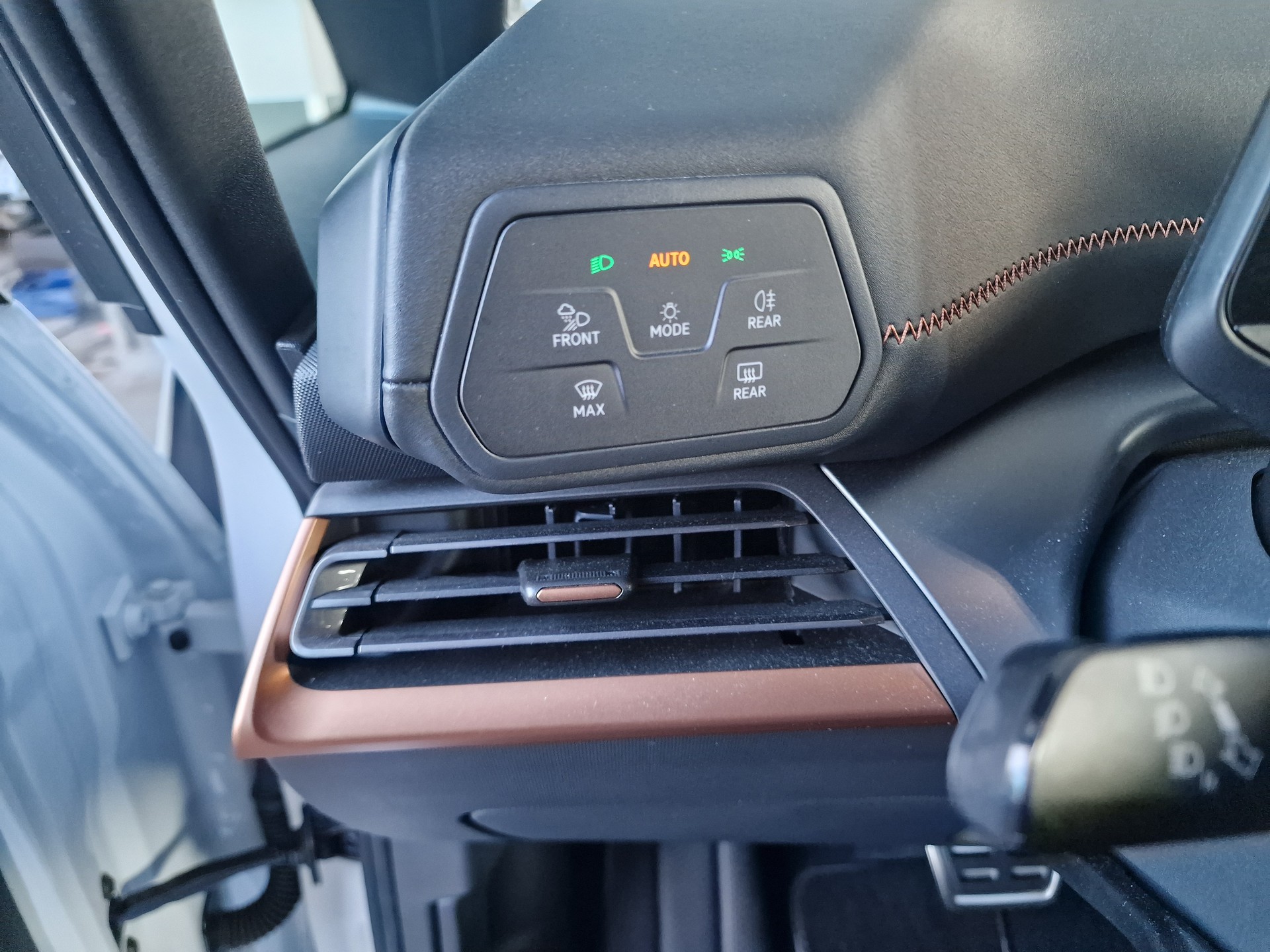 CUPRA Born 58 kWh e-Boost neuwertig - 17