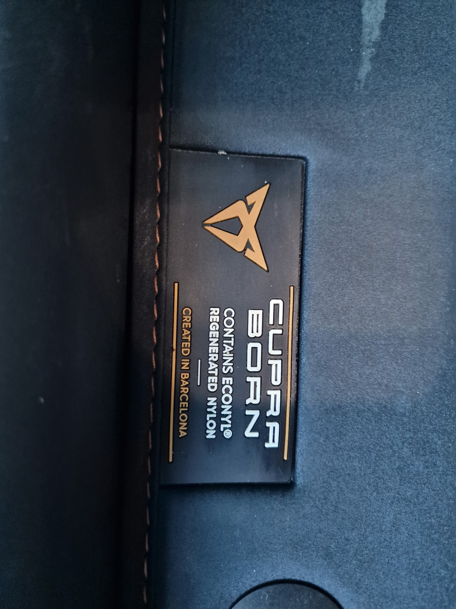 CUPRA Born 58 kWh e-Boost neuwertig - 19