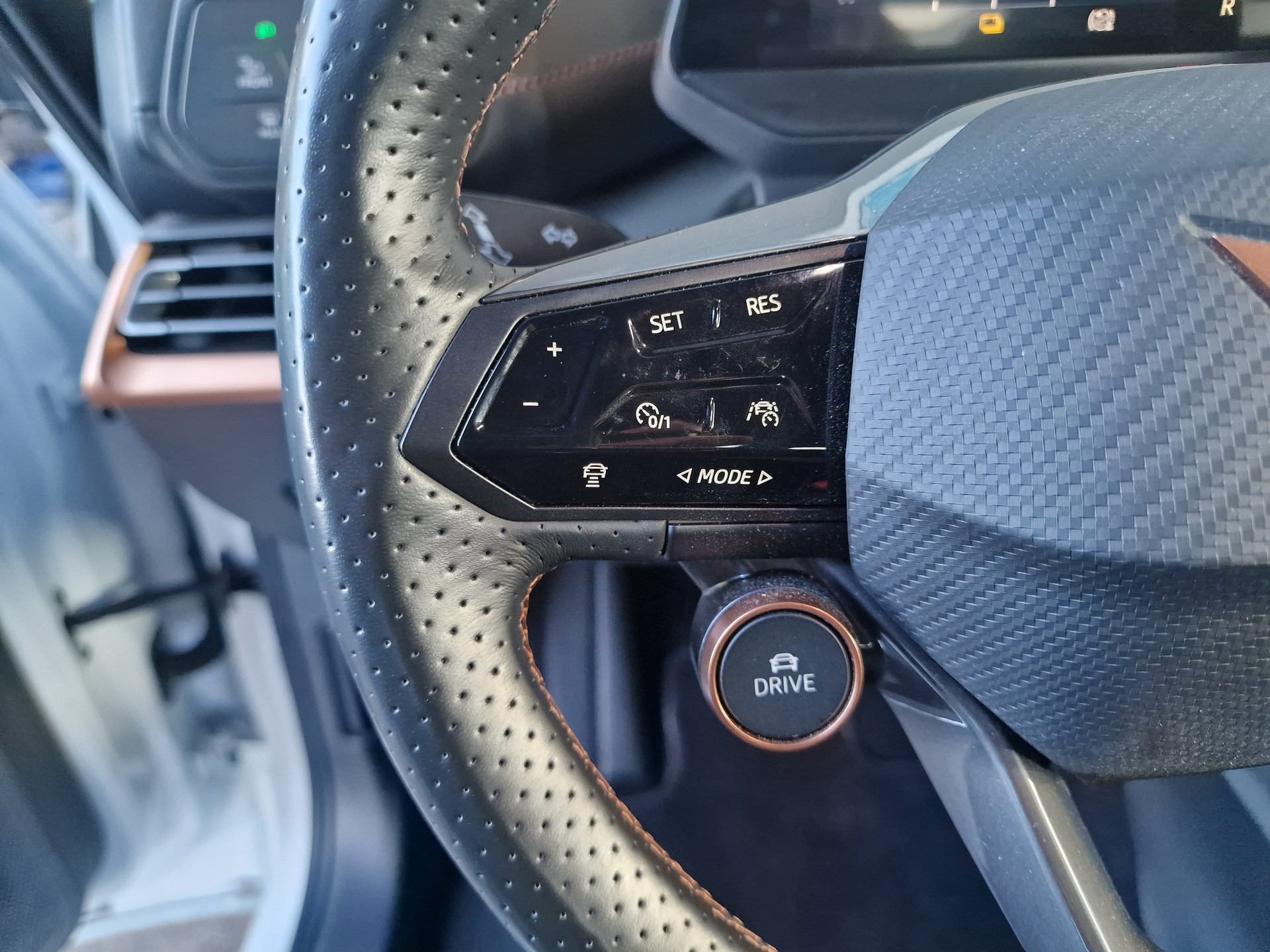 CUPRA Born 58 kWh e-Boost neuwertig - 13