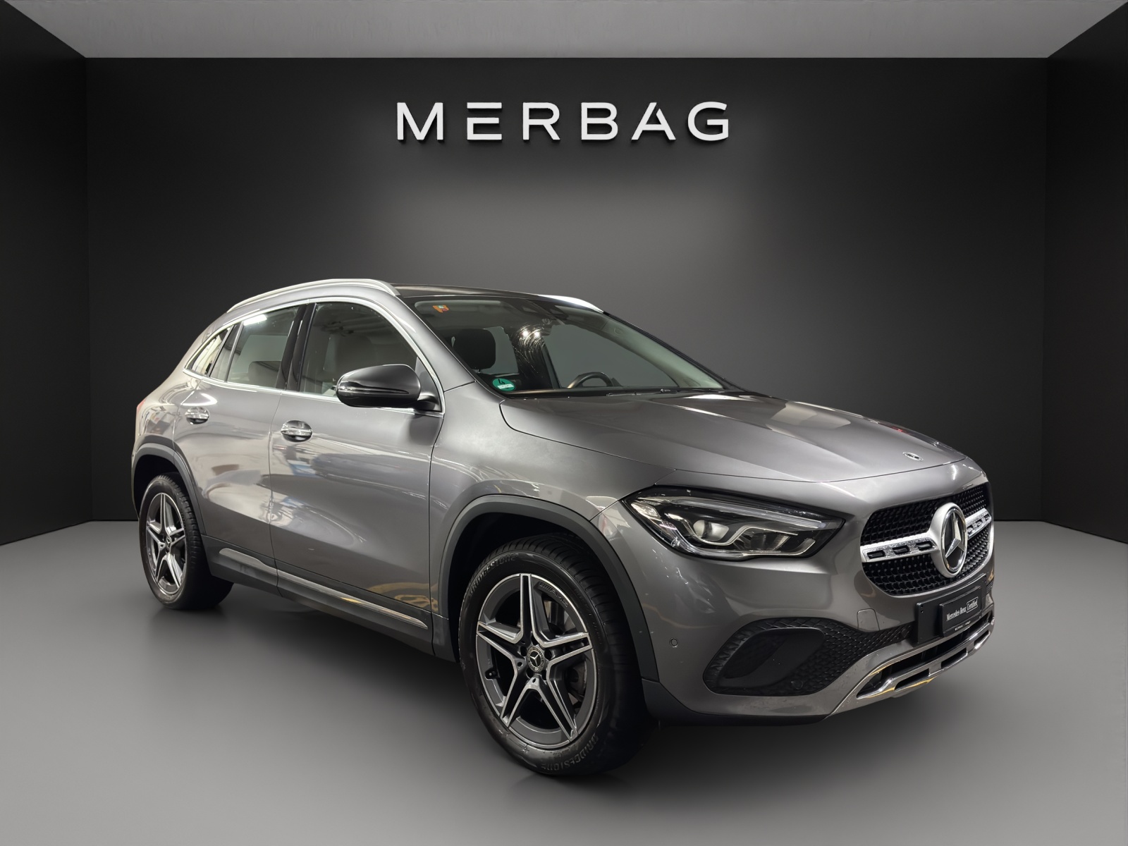 MERCEDES-BENZ GLA 250 4Matic Progressive 8G-DCT