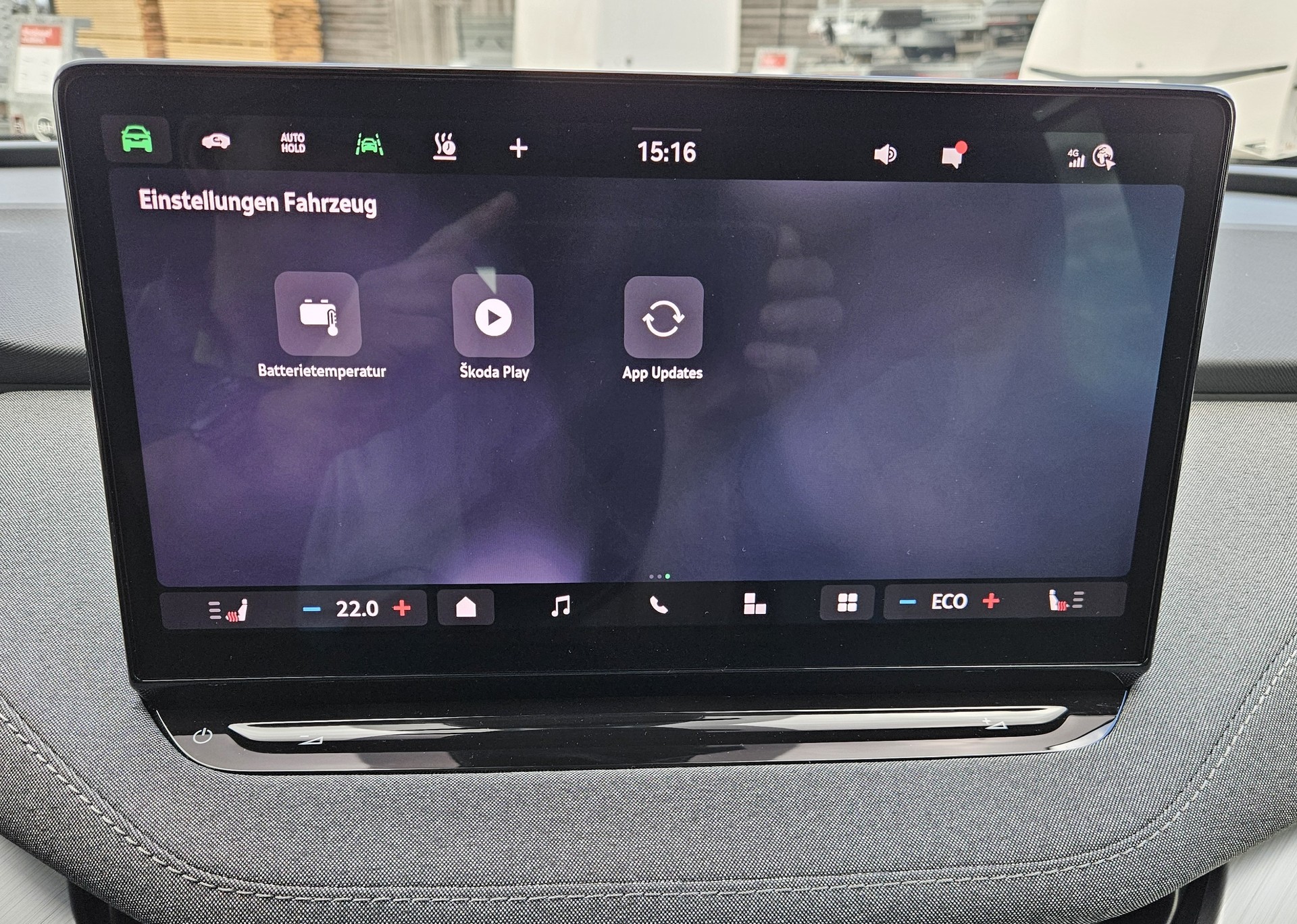 SKODA Enyaq 85x 4x4 mit 286 PS - 17