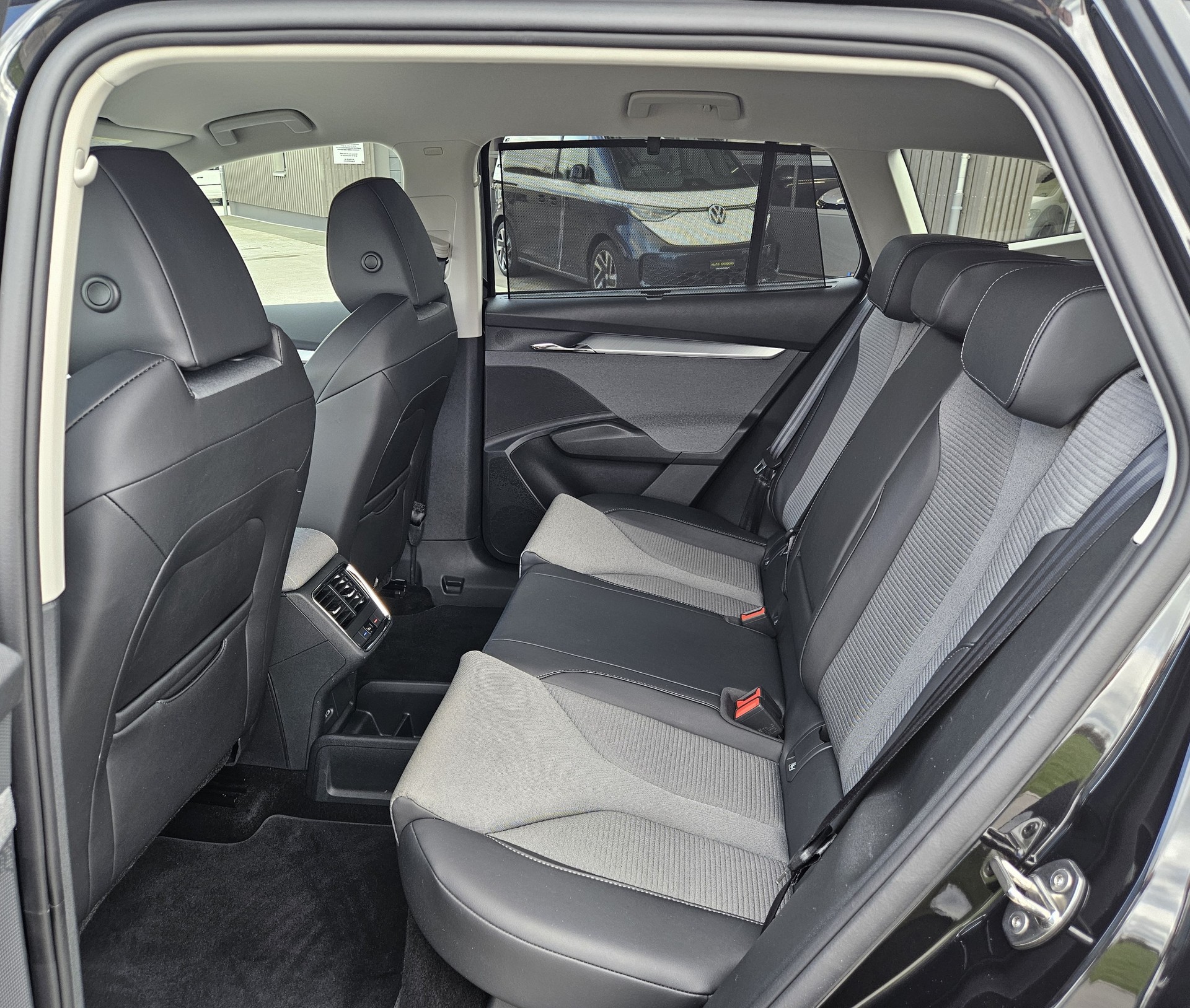 SKODA Enyaq 85x 4x4 mit 286 PS - 23