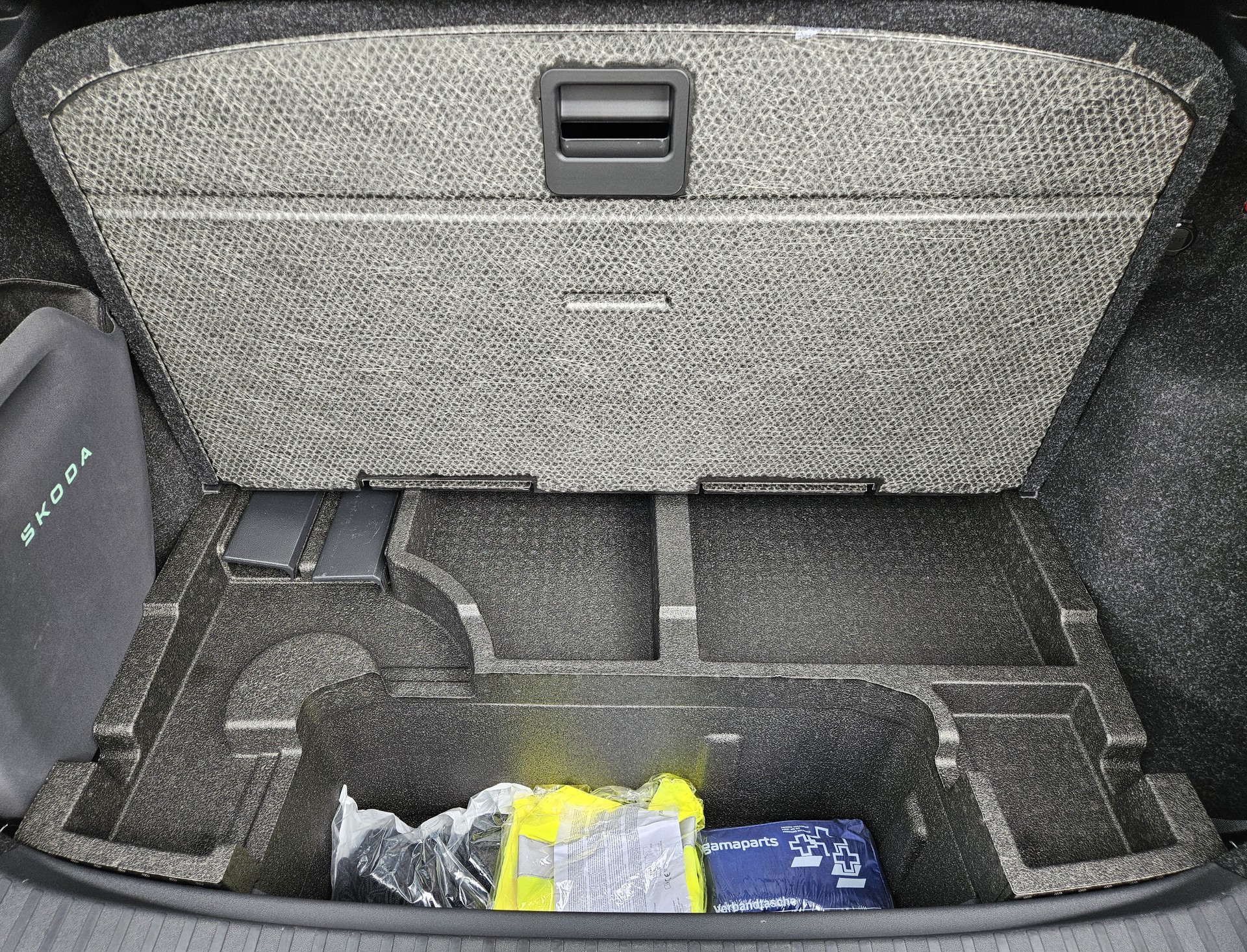 SKODA Enyaq 85x 4x4 mit 286 PS - 25