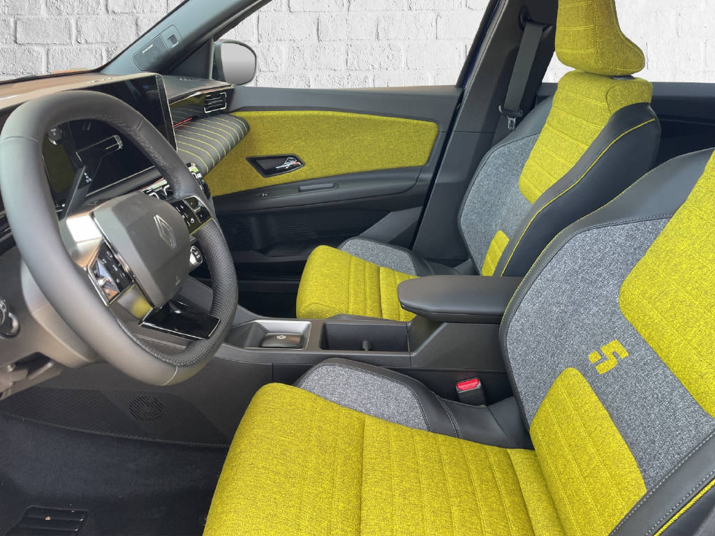 RENAULT R5 E-Tech Comfort Range iconic five - 6