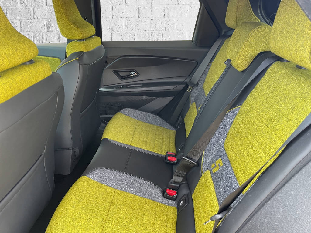 RENAULT R5 E-Tech Comfort Range iconic five - 10