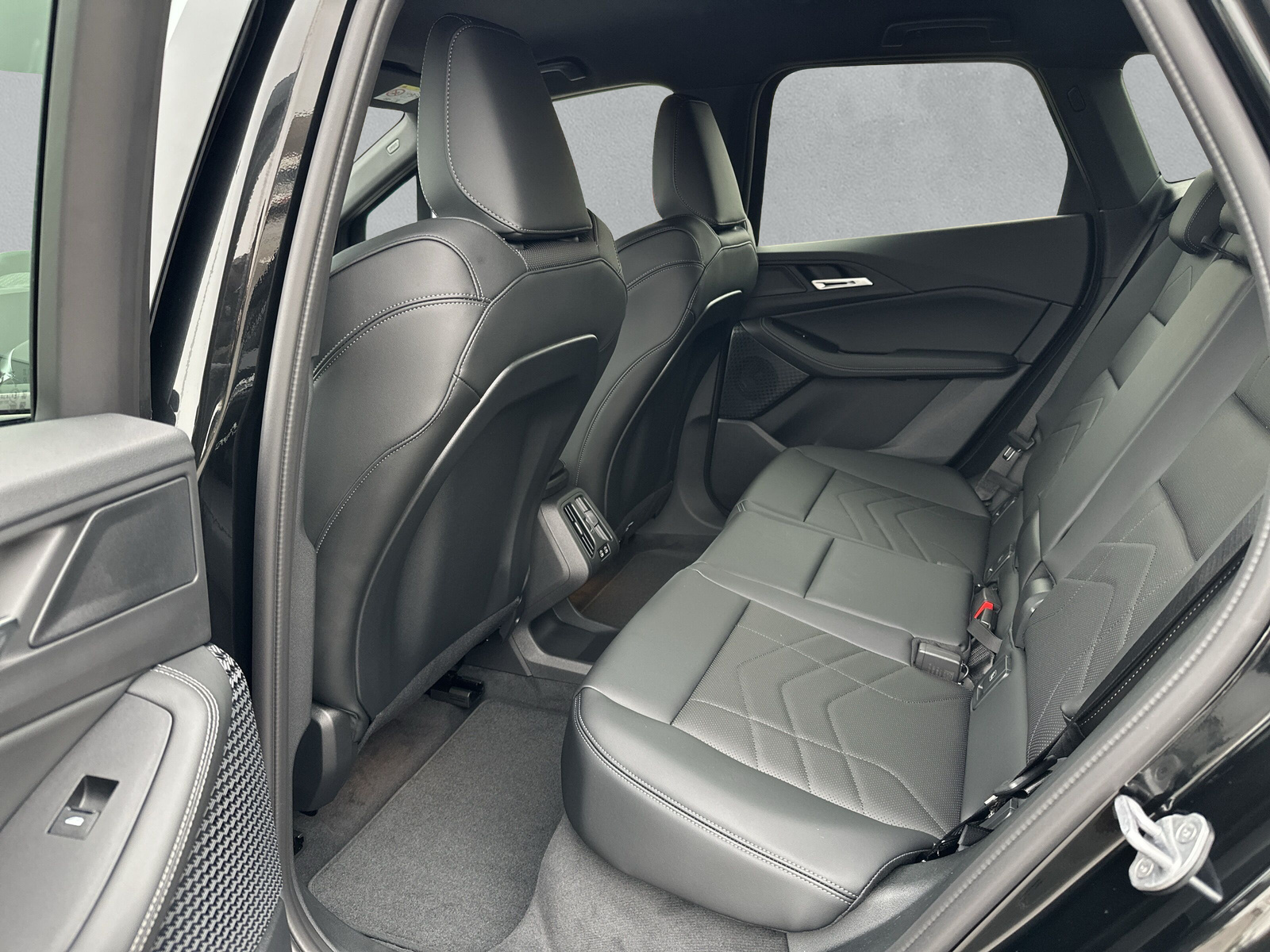BMW 230e xDrive Active Tourer M Sport**Action de leasing à 0.9%** - 12
