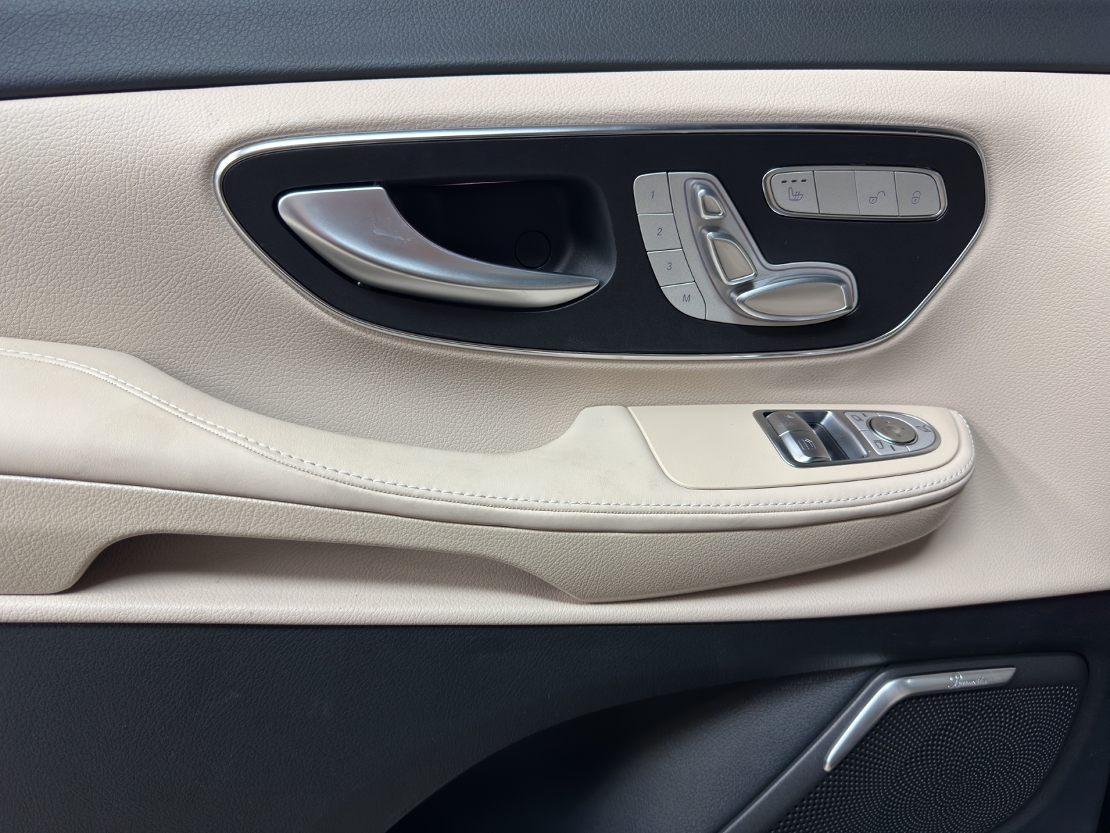 MERCEDES-BENZ V 300 d Exclusive 3200mm L - 13