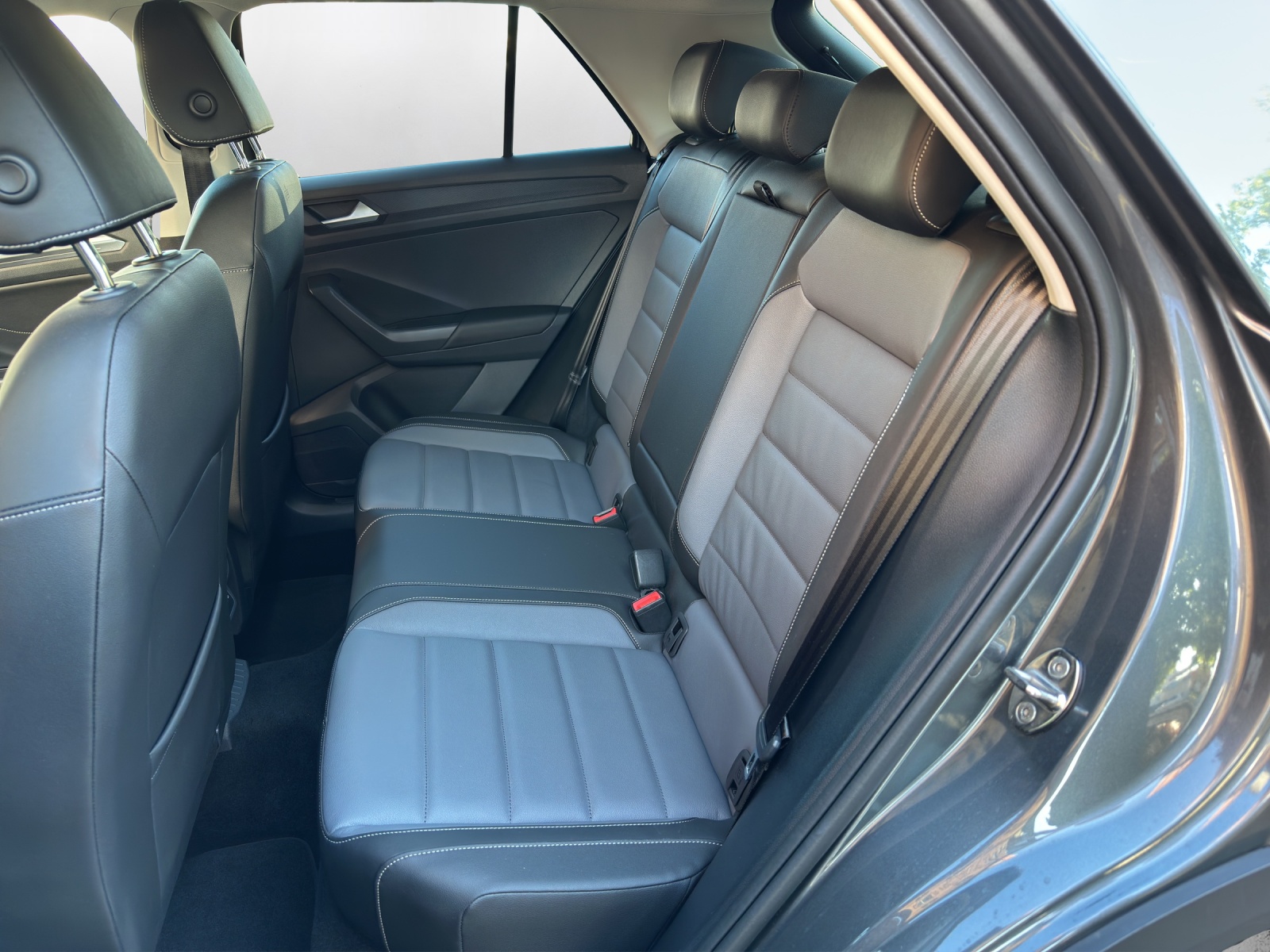 VW T-Roc 2.0 TSI Style DSG 4Motion - 11