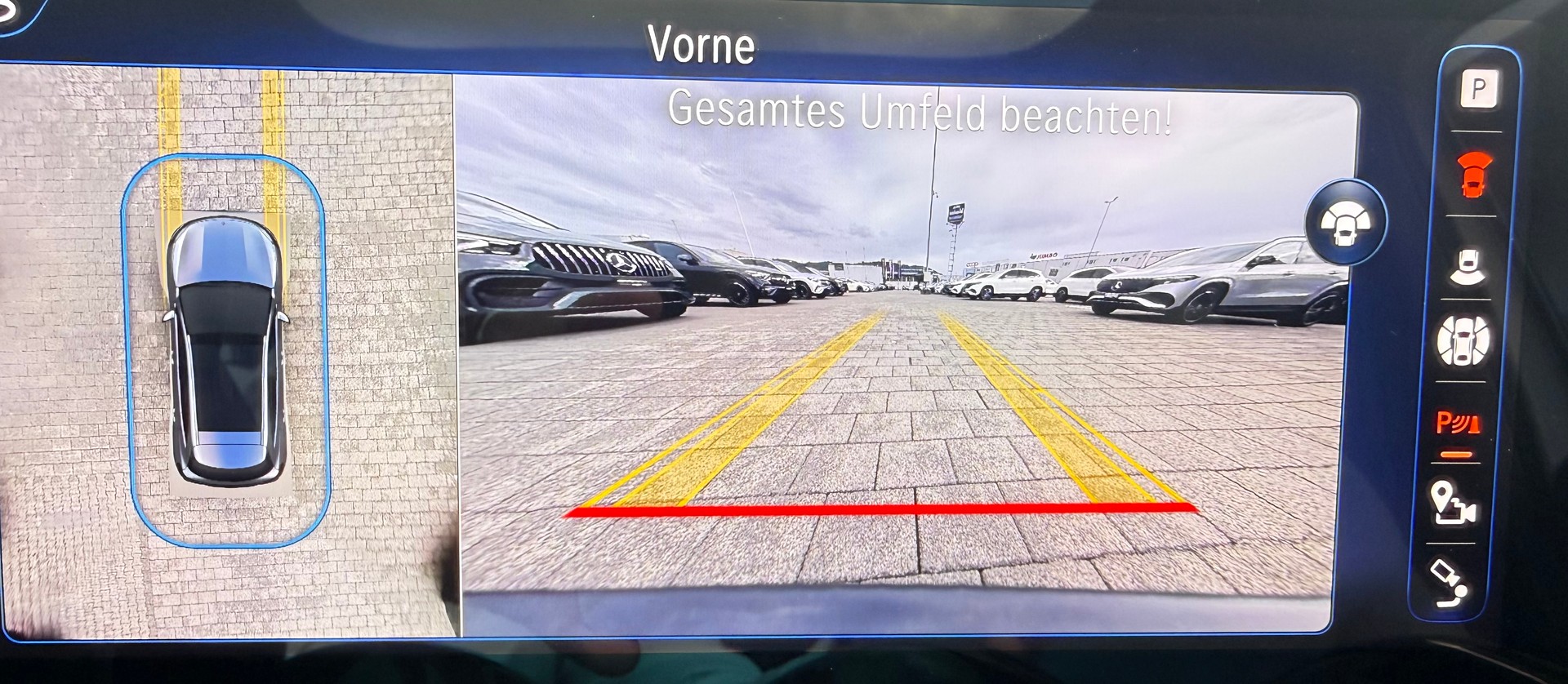 MERCEDES-BENZ EQA 350 AMG Line 4Matic Swiss Star - 10