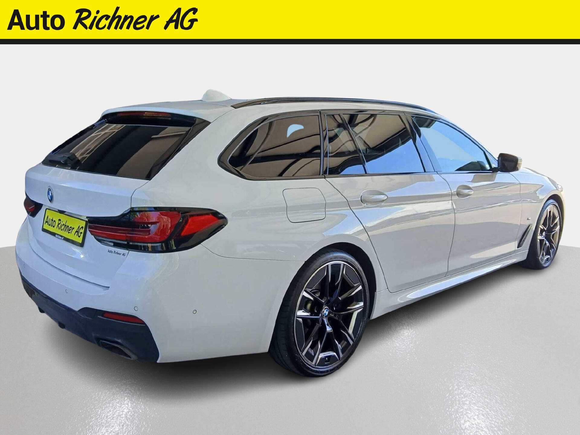 BMW 530d xDrive SAG Touring-3